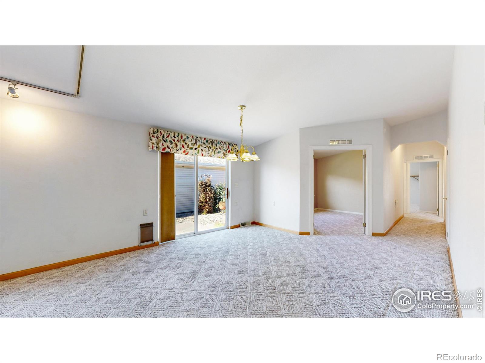 807 Sunchase Drive, Fort Collins, CO 80524, 2 Bedrooms Bedrooms, ,2 BathroomsBathrooms,Residential,For Sale,Sunchase,RECIR1022555