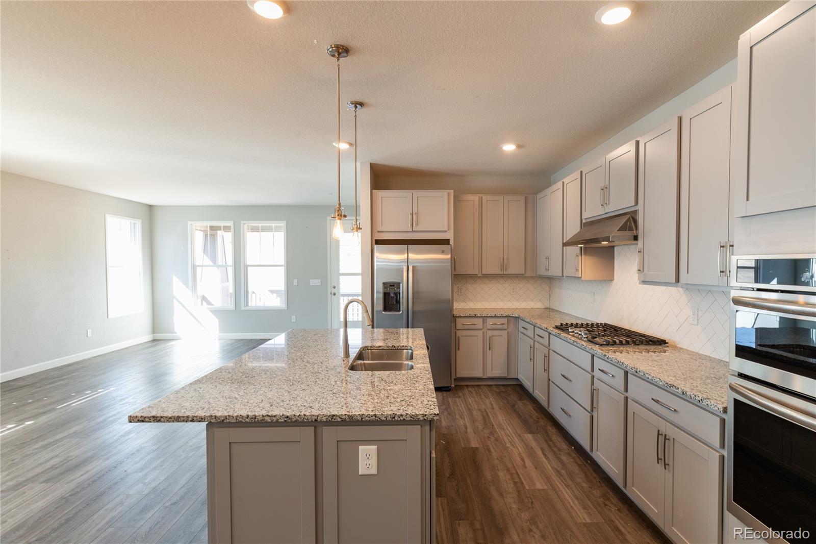 521 Felicity Loop, Castle Rock, CO 80109, 3 Bedrooms Bedrooms, ,2 BathroomsBathrooms,Residential,For Sale,Felicity,REC9427531