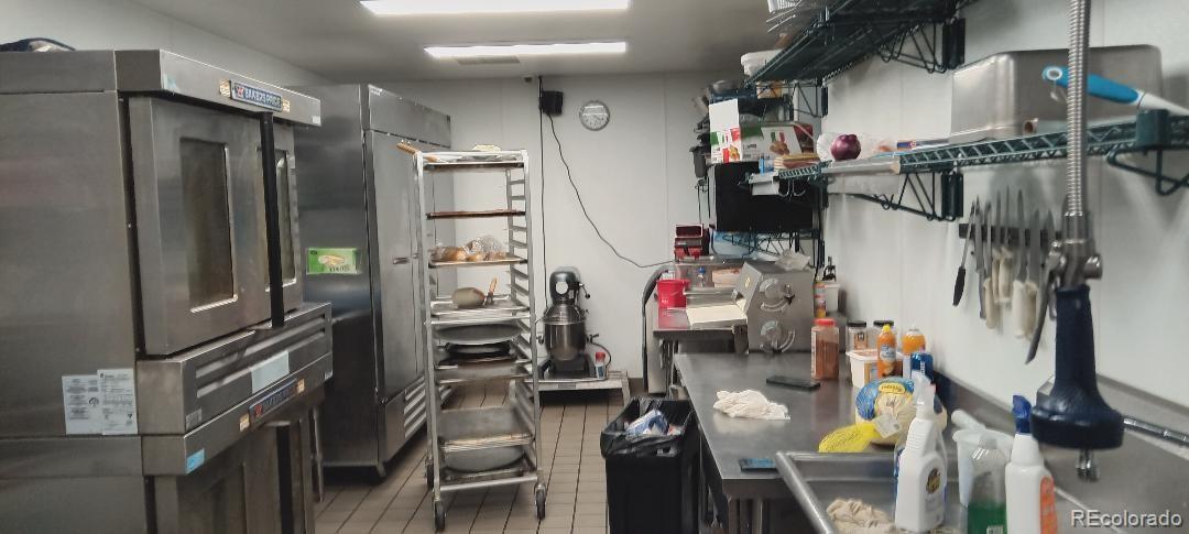 9460 Federal Boulevard, Denver, CO 80260, ,Commercial,For Sale,Pauli Italina Grill,Federal,REC2308216