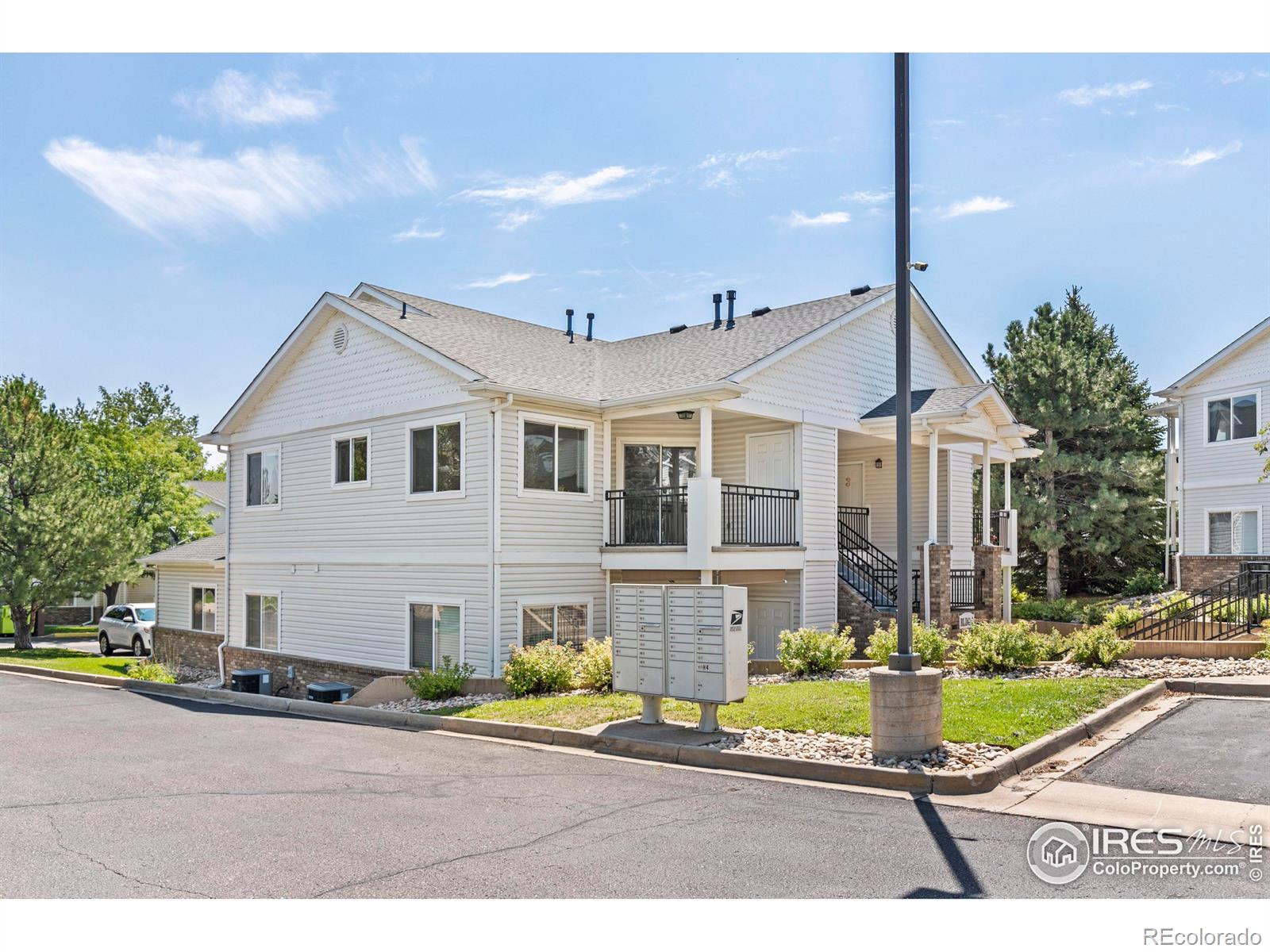 950 52nd Ave Ct #4, Greeley, CO 80634, 2 Bedrooms Bedrooms, ,2 BathroomsBathrooms,Residential,For Sale,52nd,RECIR1022516