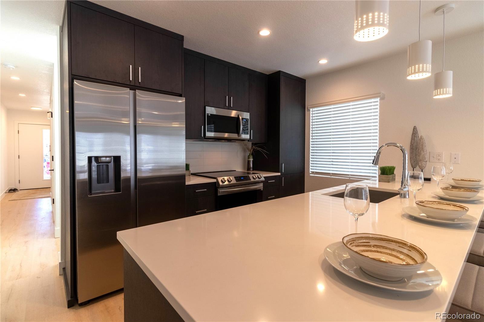 1551 Uinta Street, Denver, CO 80220, 16 Bedrooms Bedrooms, ,12 BathroomsBathrooms,Income,For Sale,Uinta,REC7202834
