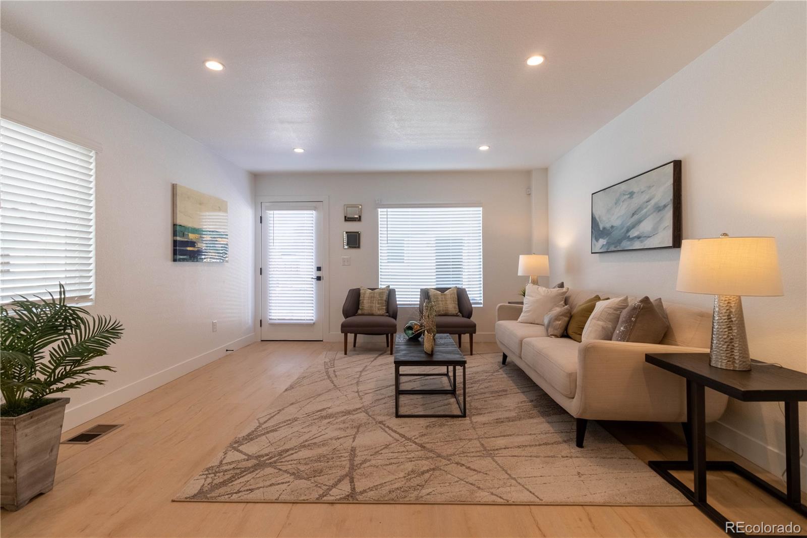 1551 Uinta Street, Denver, CO 80220, 16 Bedrooms Bedrooms, ,12 BathroomsBathrooms,Income,For Sale,Uinta,REC7202834