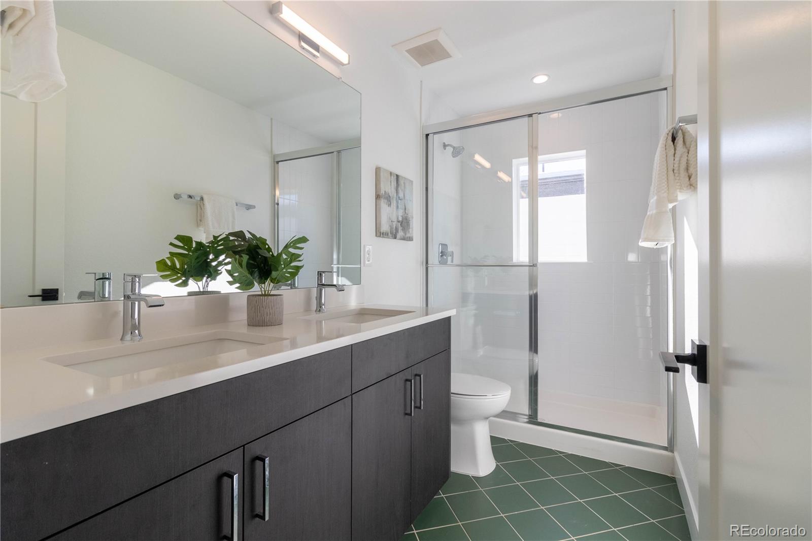 1551 Uinta Street, Denver, CO 80220, 16 Bedrooms Bedrooms, ,12 BathroomsBathrooms,Income,For Sale,Uinta,REC7202834