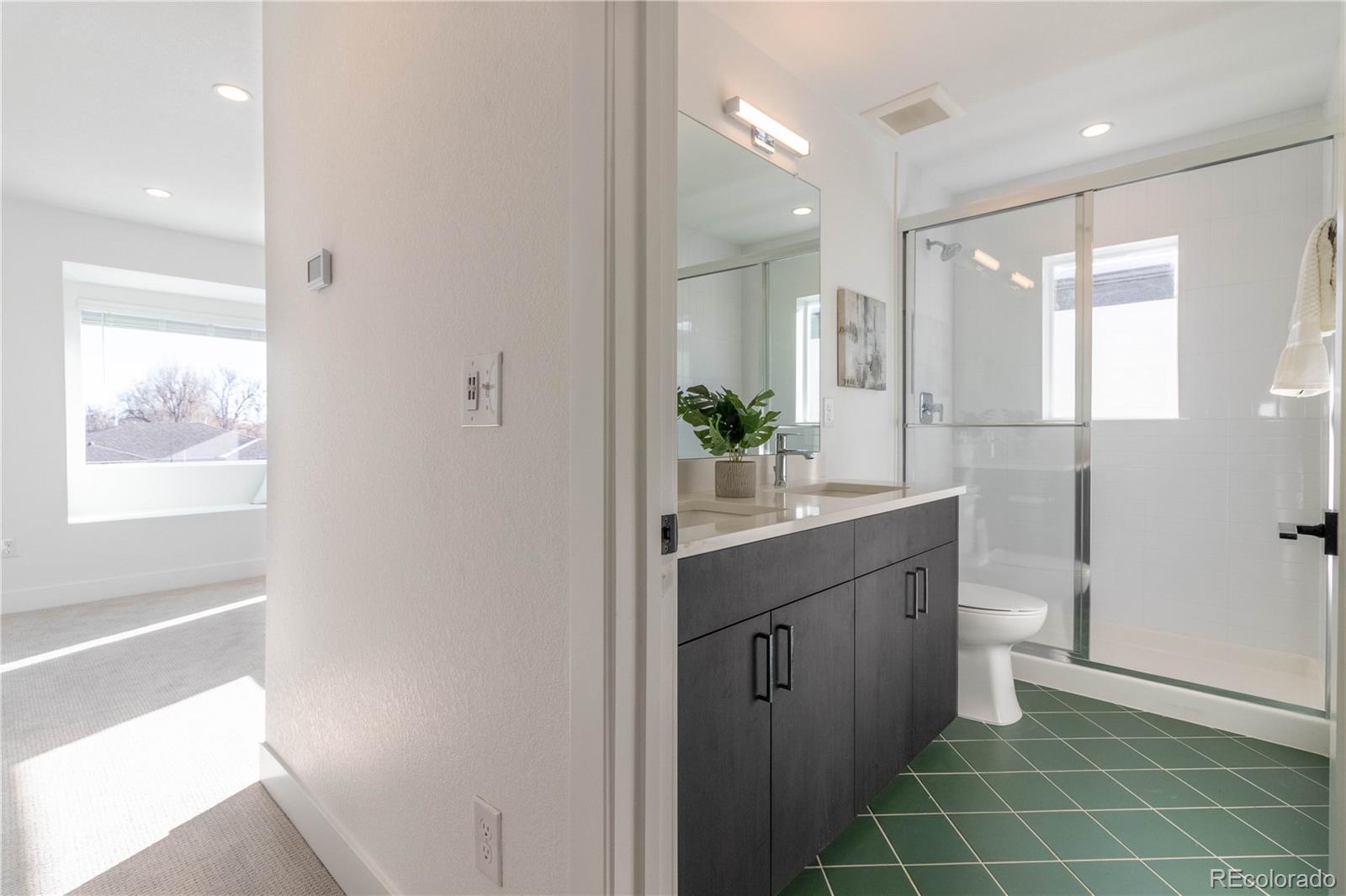 1551 Uinta Street, Denver, CO 80220, 16 Bedrooms Bedrooms, ,12 BathroomsBathrooms,Income,For Sale,Uinta,REC7202834