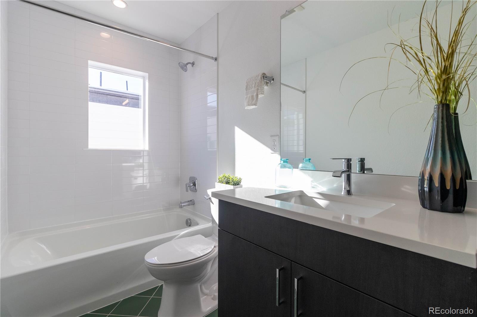 1551 Uinta Street, Denver, CO 80220, 16 Bedrooms Bedrooms, ,12 BathroomsBathrooms,Income,For Sale,Uinta,REC7202834