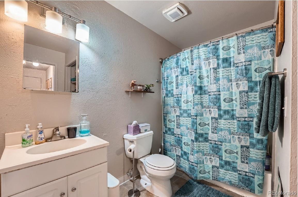 4489 Grant Street, Denver, CO 80216, 5 Bedrooms Bedrooms, ,3 BathroomsBathrooms,Income,For Sale,Grant,REC7233580