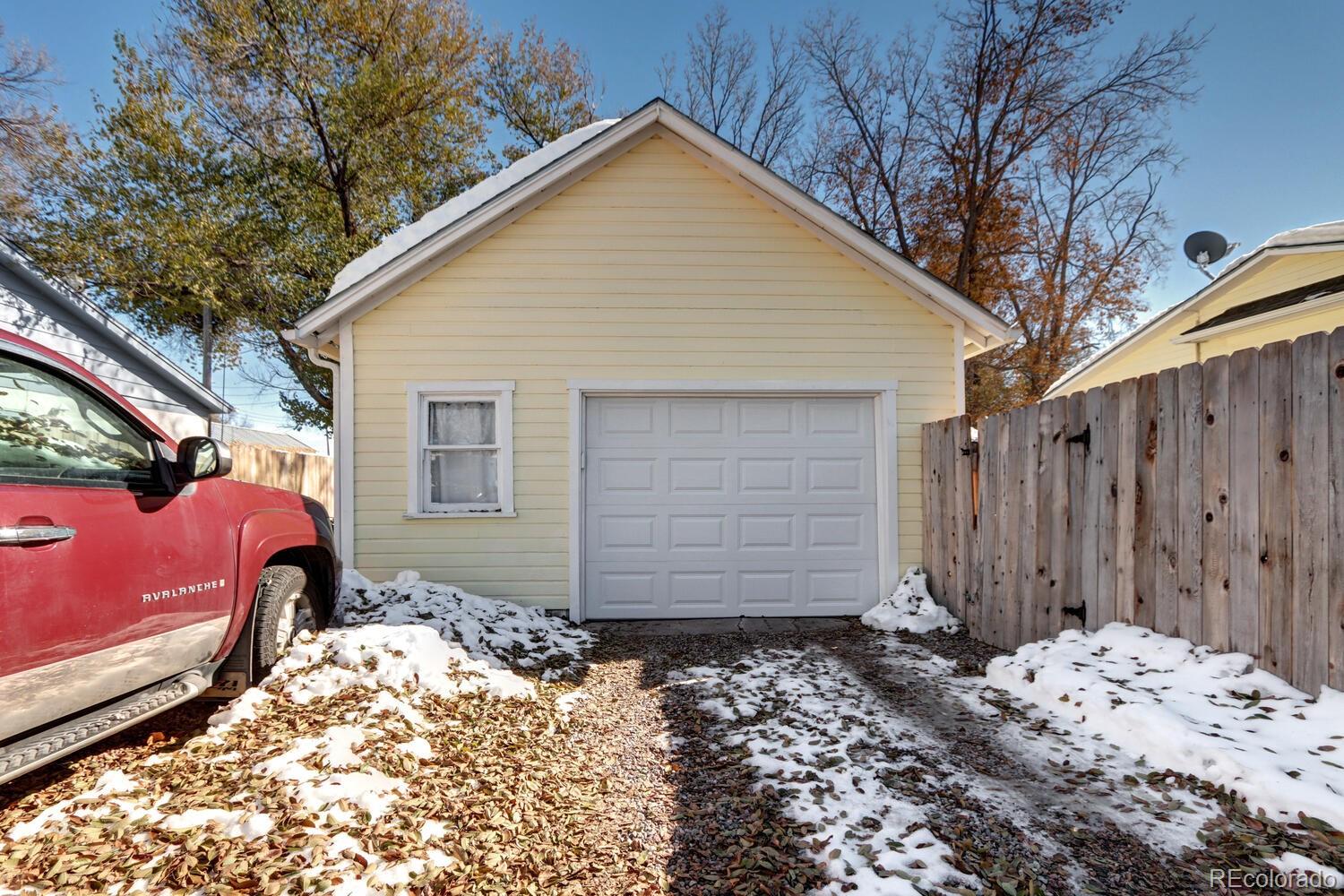 102 4th Avenue, Hugo, CO 80821, 2 Bedrooms Bedrooms, ,1 BathroomBathrooms,Residential,For Sale,4th,REC5229000