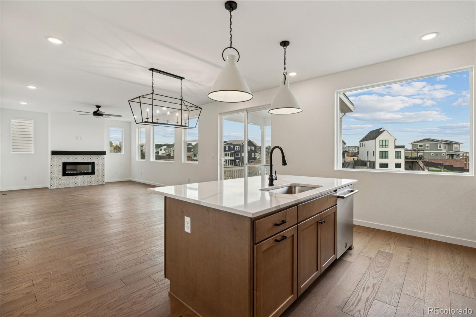 1136 Hillside Lane, Louisville, CO 80027, 6 Bedrooms Bedrooms, ,5 BathroomsBathrooms,Residential,For Sale,Hillside,REC9588905