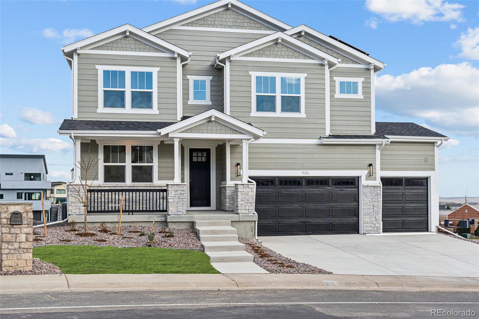 1136 Hillside Lane, Louisville, CO 80027, 6 Bedrooms Bedrooms, ,5 BathroomsBathrooms,Residential,For Sale,Hillside,REC9588905