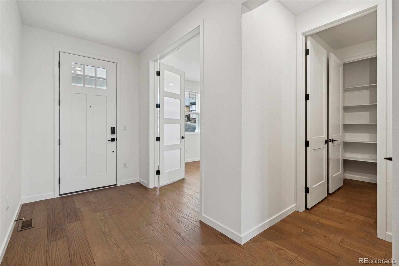 1136 Hillside Lane, Louisville, CO 80027, 6 Bedrooms Bedrooms, ,5 BathroomsBathrooms,Residential,For Sale,Hillside,REC9588905