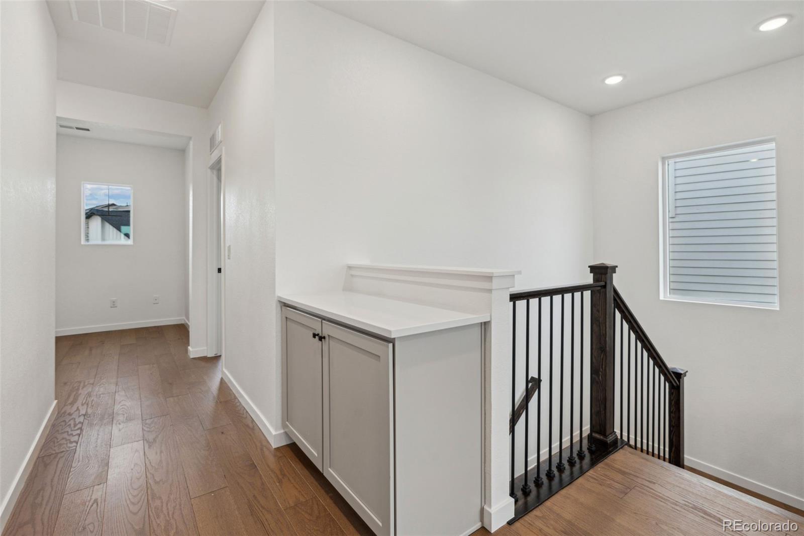 1136 Hillside Lane, Louisville, CO 80027, 6 Bedrooms Bedrooms, ,5 BathroomsBathrooms,Residential,For Sale,Hillside,REC9588905