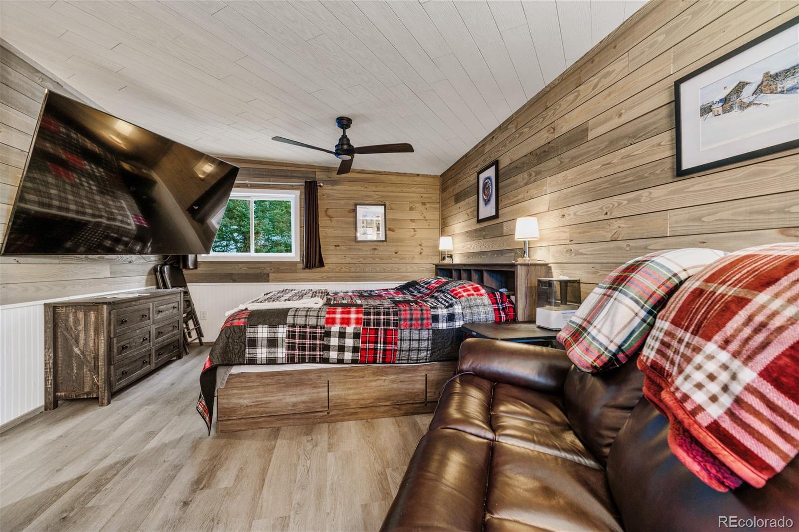 2150 Michigan Hill Road, Jefferson, CO 80456, 3 Bedrooms Bedrooms, ,2 BathroomsBathrooms,Residential,For Sale,Michigan Hill,REC3198443