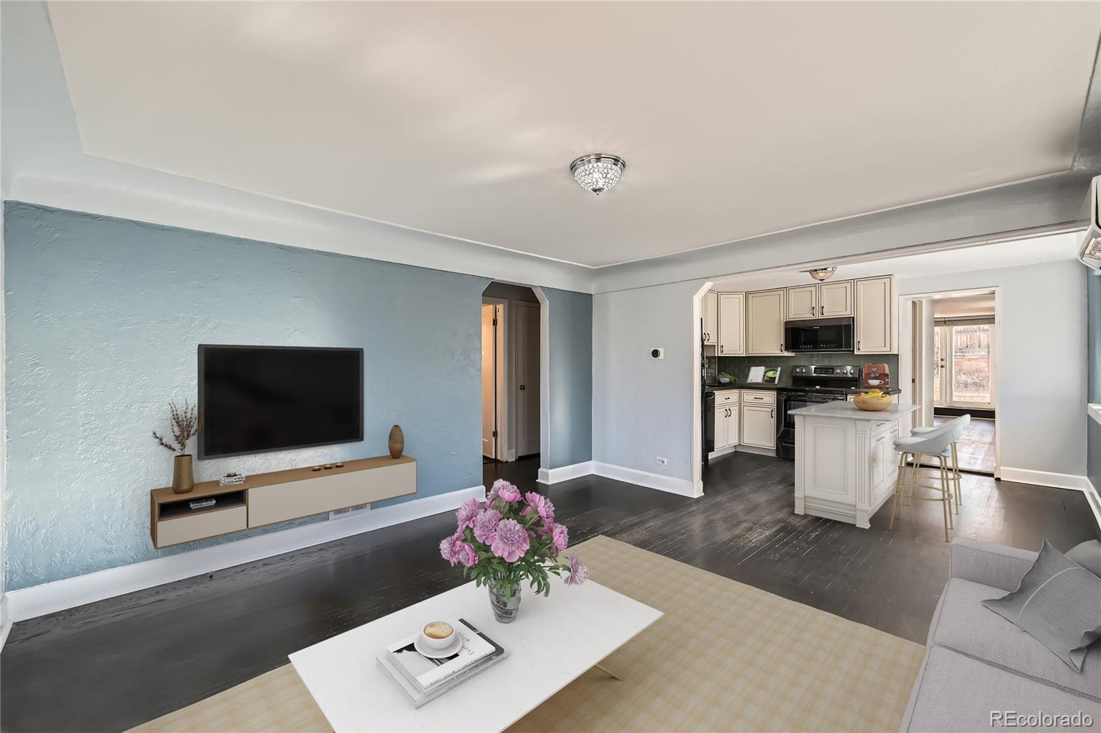3348 S Corona Street, Englewood, CO 80113, 3 Bedrooms Bedrooms, ,2 BathroomsBathrooms,Residential,For Sale,Corona,REC8924579