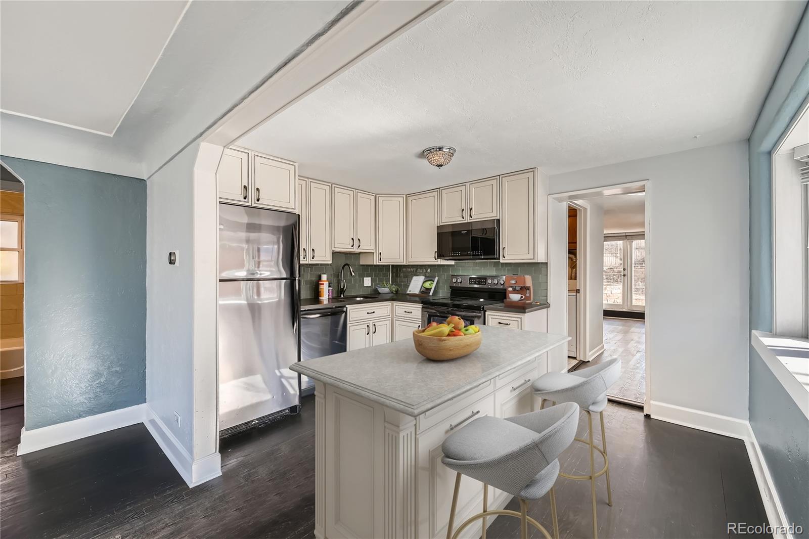 3348 S Corona Street, Englewood, CO 80113, 3 Bedrooms Bedrooms, ,2 BathroomsBathrooms,Residential,For Sale,Corona,REC8924579