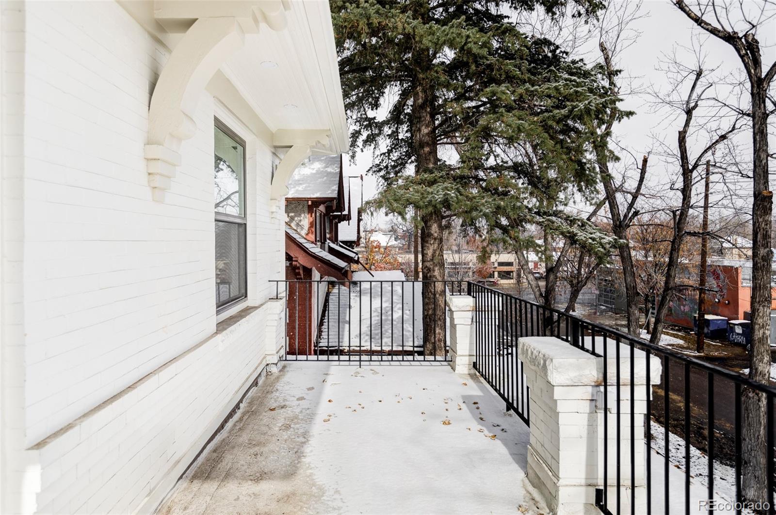 1465 Cook Street, Denver, CO 80206, 4 Bedrooms Bedrooms, ,5 BathroomsBathrooms,Residential,For Sale,Cook,REC5197113