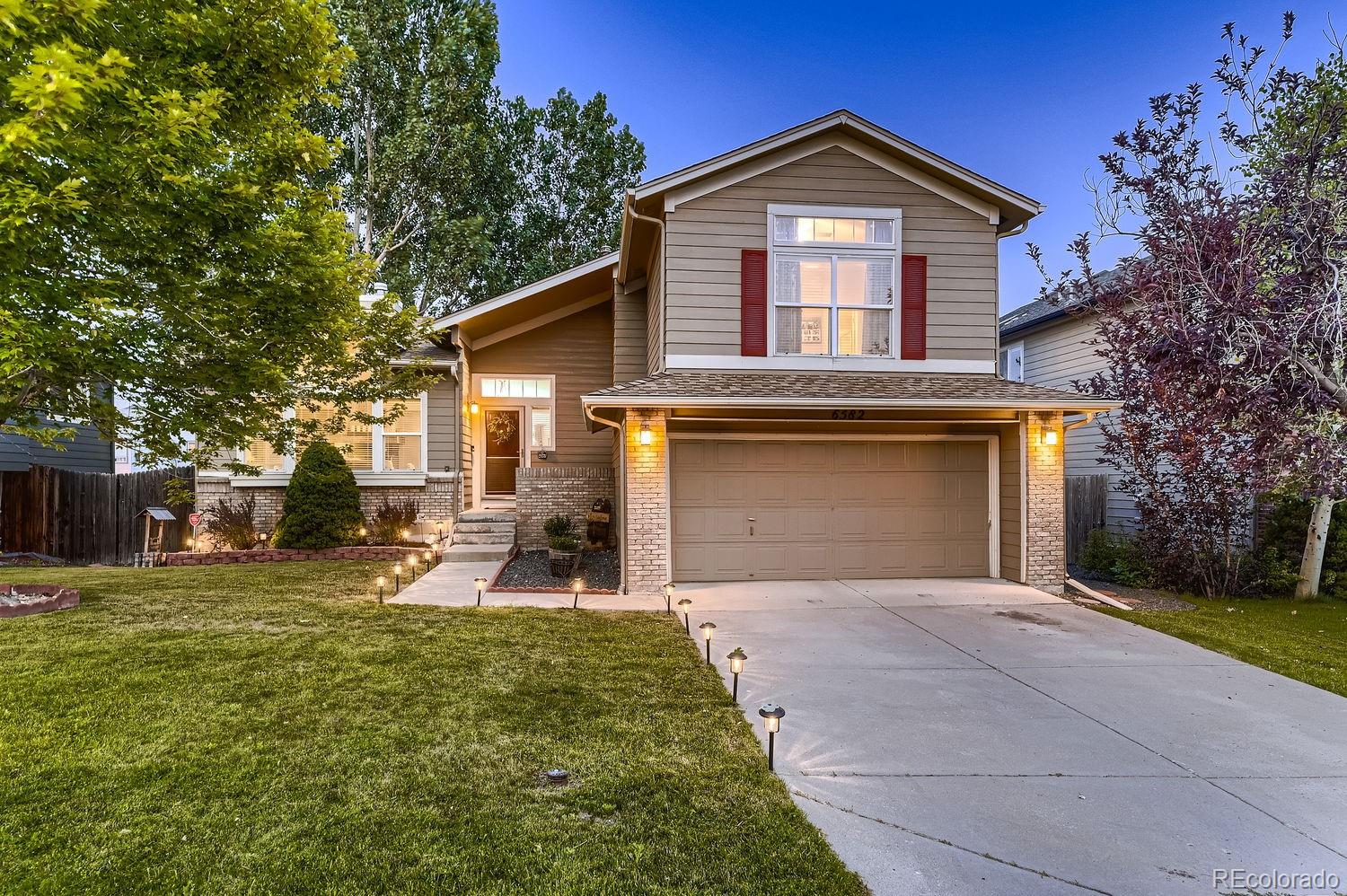6582 Taft Way, Littleton, CO 80127, 4 Bedrooms Bedrooms, ,3 BathroomsBathrooms,Residential,For Sale,Taft,REC8280126