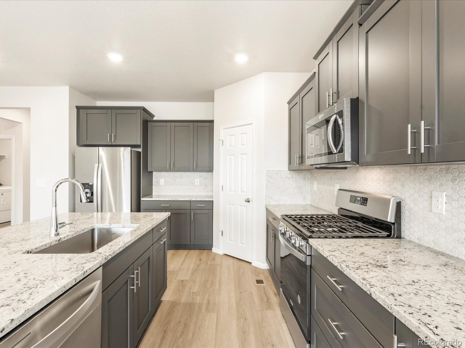 6152 Hourglass Drive, Brighton, CO 80601, 3 Bedrooms Bedrooms, ,2 BathroomsBathrooms,Residential,For Sale,Hourglass,REC7389435