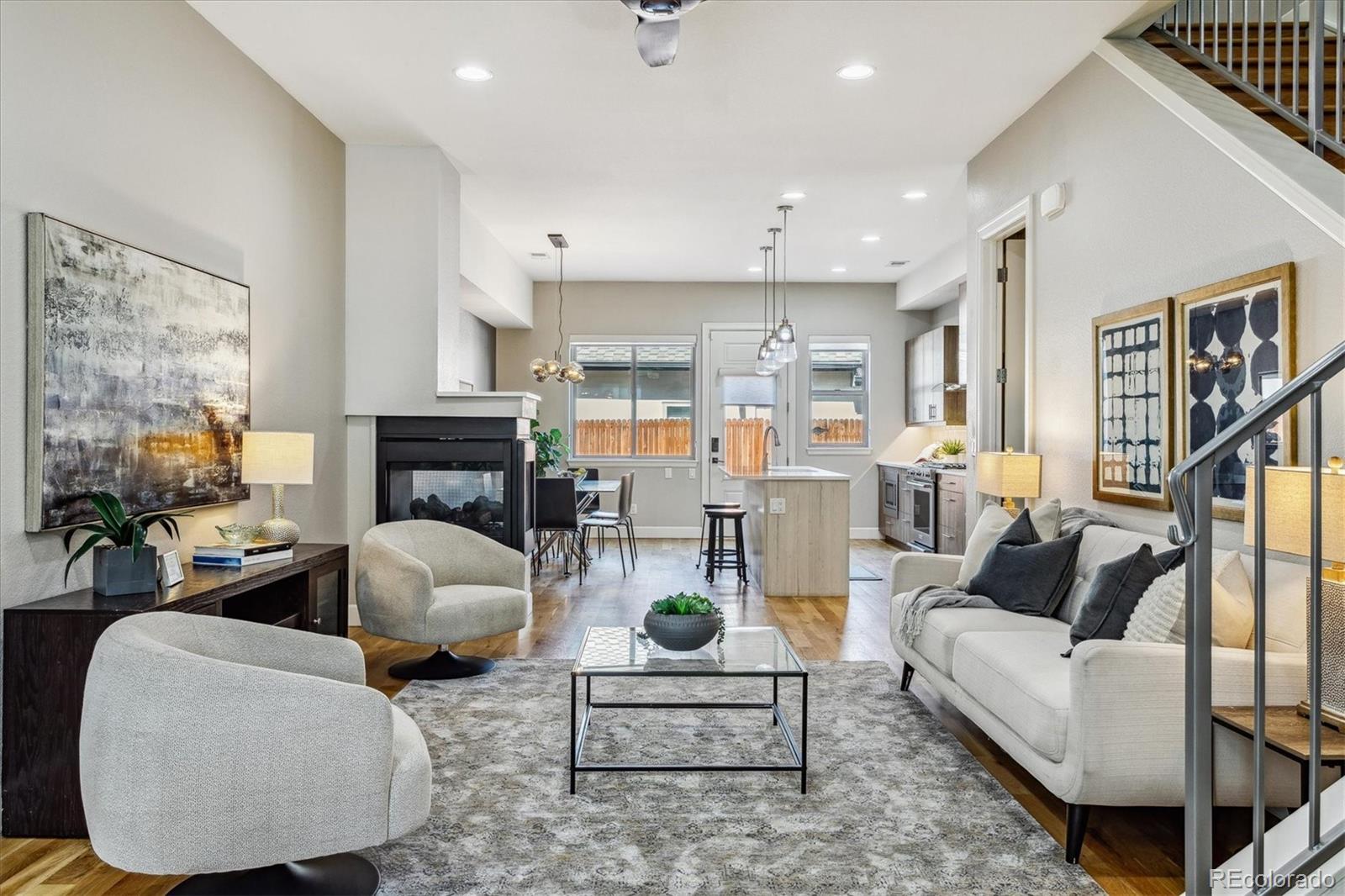 Restricted Address, 3 Bedrooms Bedrooms, ,4 BathroomsBathrooms,Residential,For Sale,Elm,REC8457153