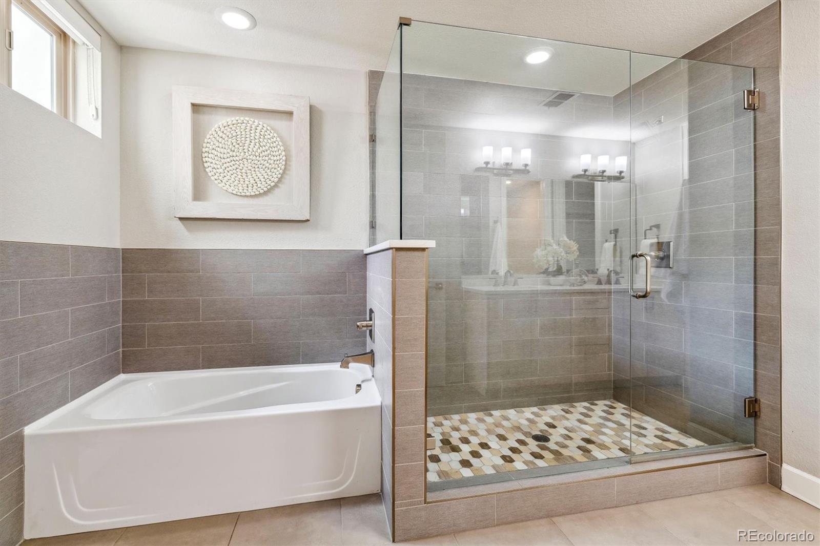 Restricted Address, 3 Bedrooms Bedrooms, ,4 BathroomsBathrooms,Residential,For Sale,Elm,REC8457153