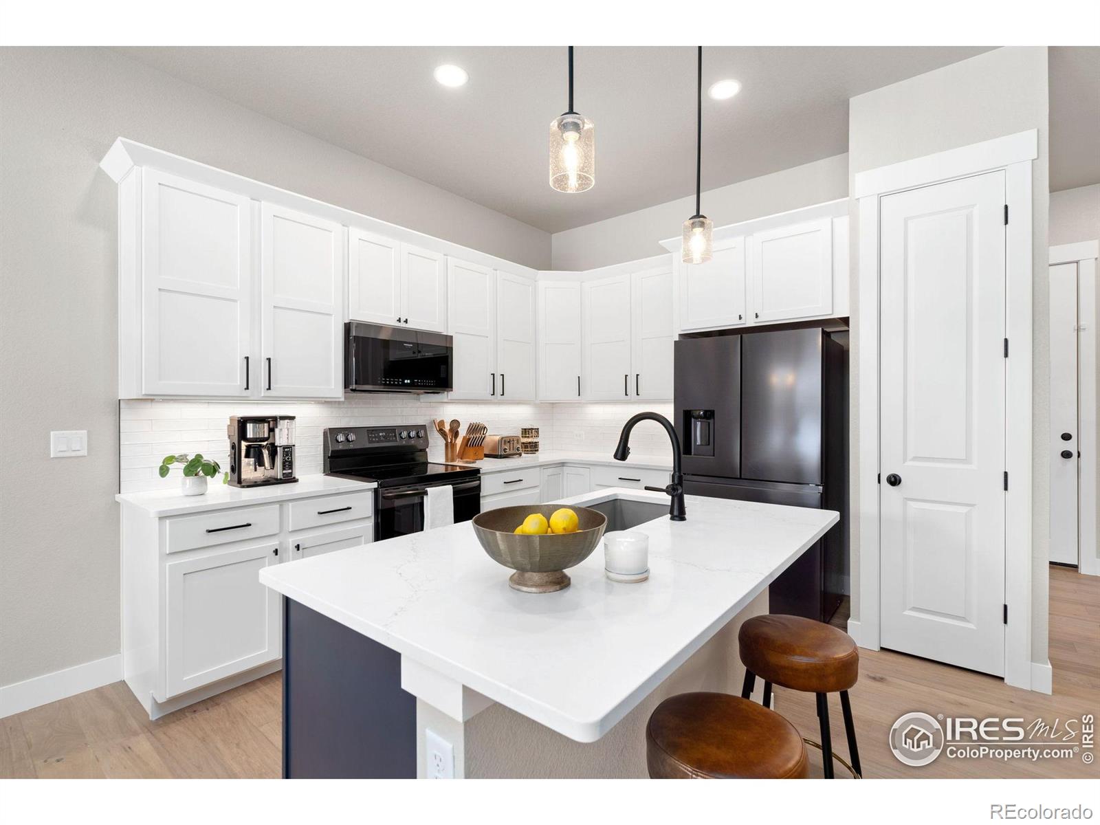 6243 Vernazza Way #2, Windsor, CO 80550, 2 Bedrooms Bedrooms, ,3 BathroomsBathrooms,Residential,For Sale,Vernazza,RECIR1022877