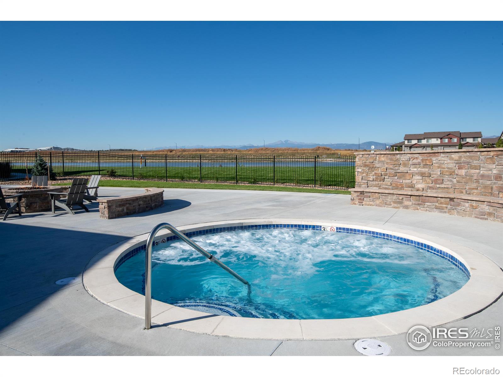 6243 Vernazza Way #2, Windsor, CO 80550, 2 Bedrooms Bedrooms, ,3 BathroomsBathrooms,Residential,For Sale,Vernazza,RECIR1022877
