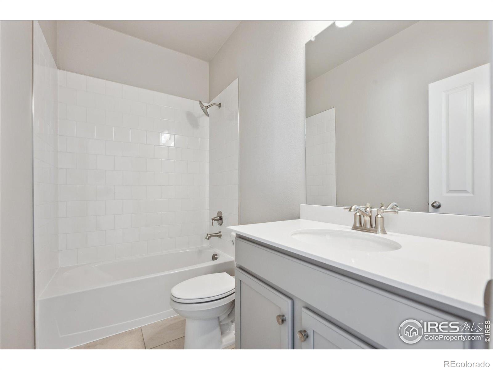 16900 McKay Drive, Mead, CO 80542, 3 Bedrooms Bedrooms, ,4 BathroomsBathrooms,Residential,For Sale,McKay,RECIR1022875