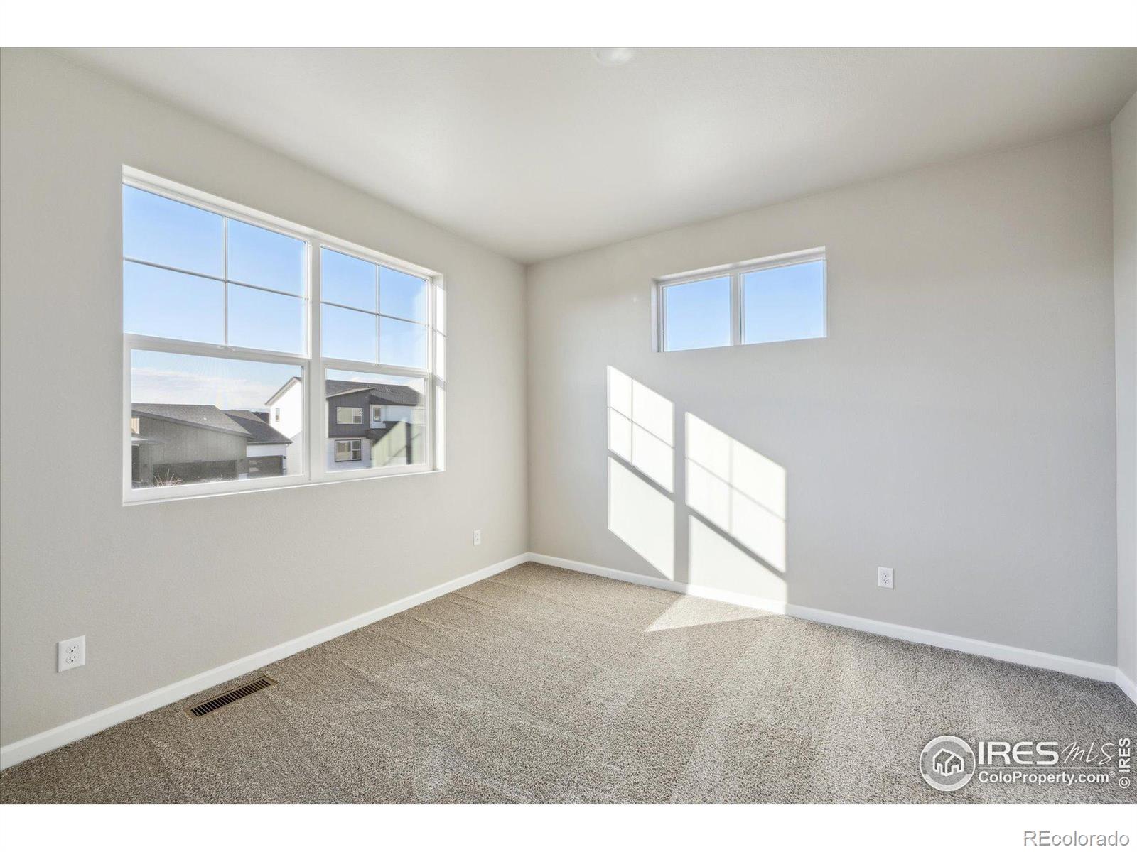 16900 McKay Drive, Mead, CO 80542, 3 Bedrooms Bedrooms, ,4 BathroomsBathrooms,Residential,For Sale,McKay,RECIR1022875