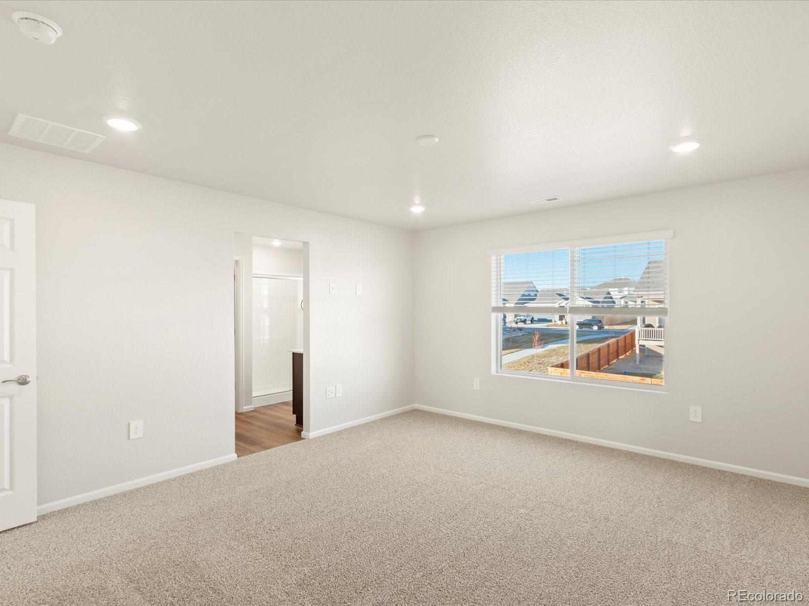 1039 Odessa Lake Road, Severance, CO 80550, 4 Bedrooms Bedrooms, ,3 BathroomsBathrooms,Residential,For Sale,Odessa Lake,REC1550574