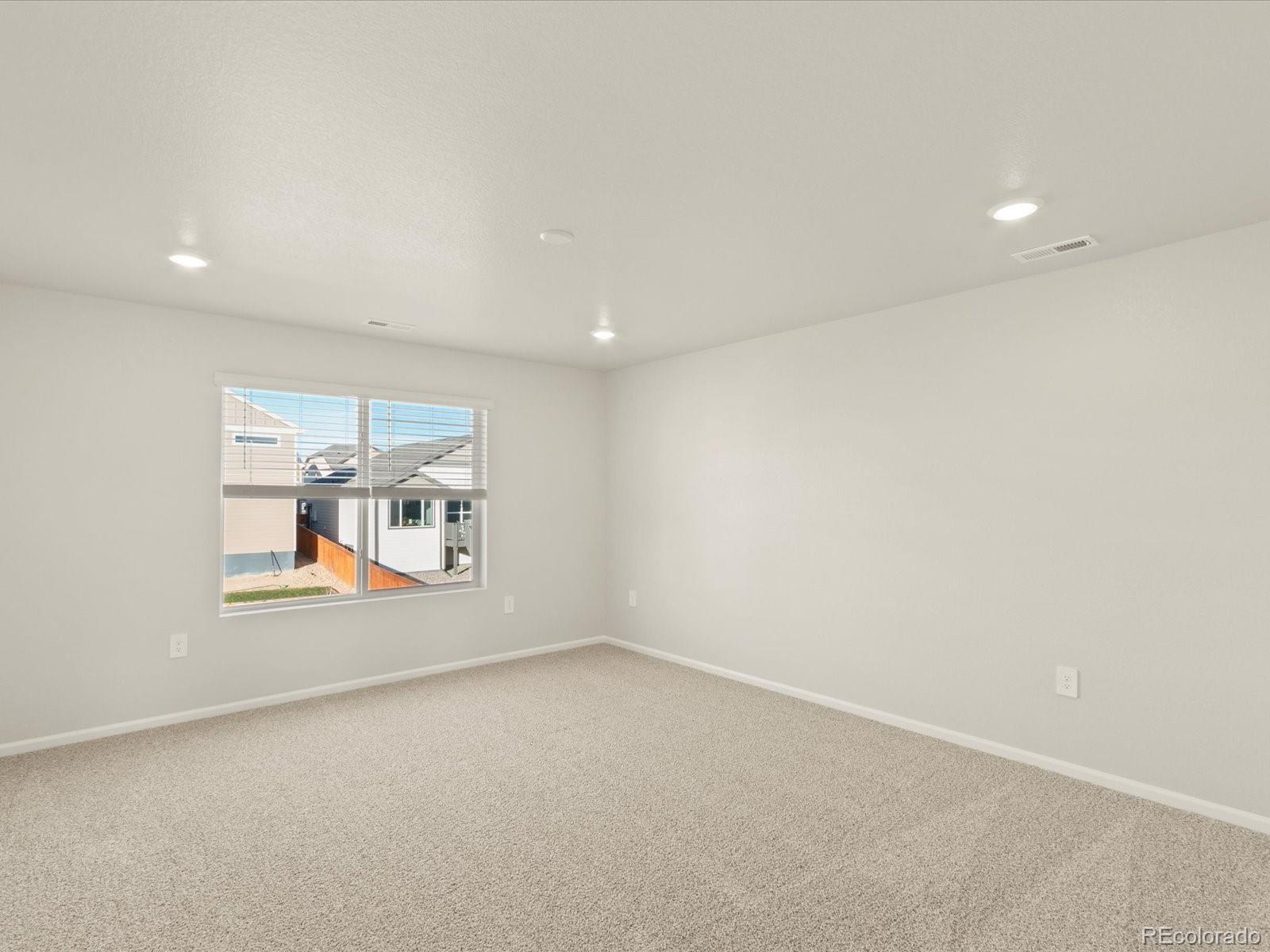 1039 Odessa Lake Road, Severance, CO 80550, 4 Bedrooms Bedrooms, ,3 BathroomsBathrooms,Residential,For Sale,Odessa Lake,REC1550574