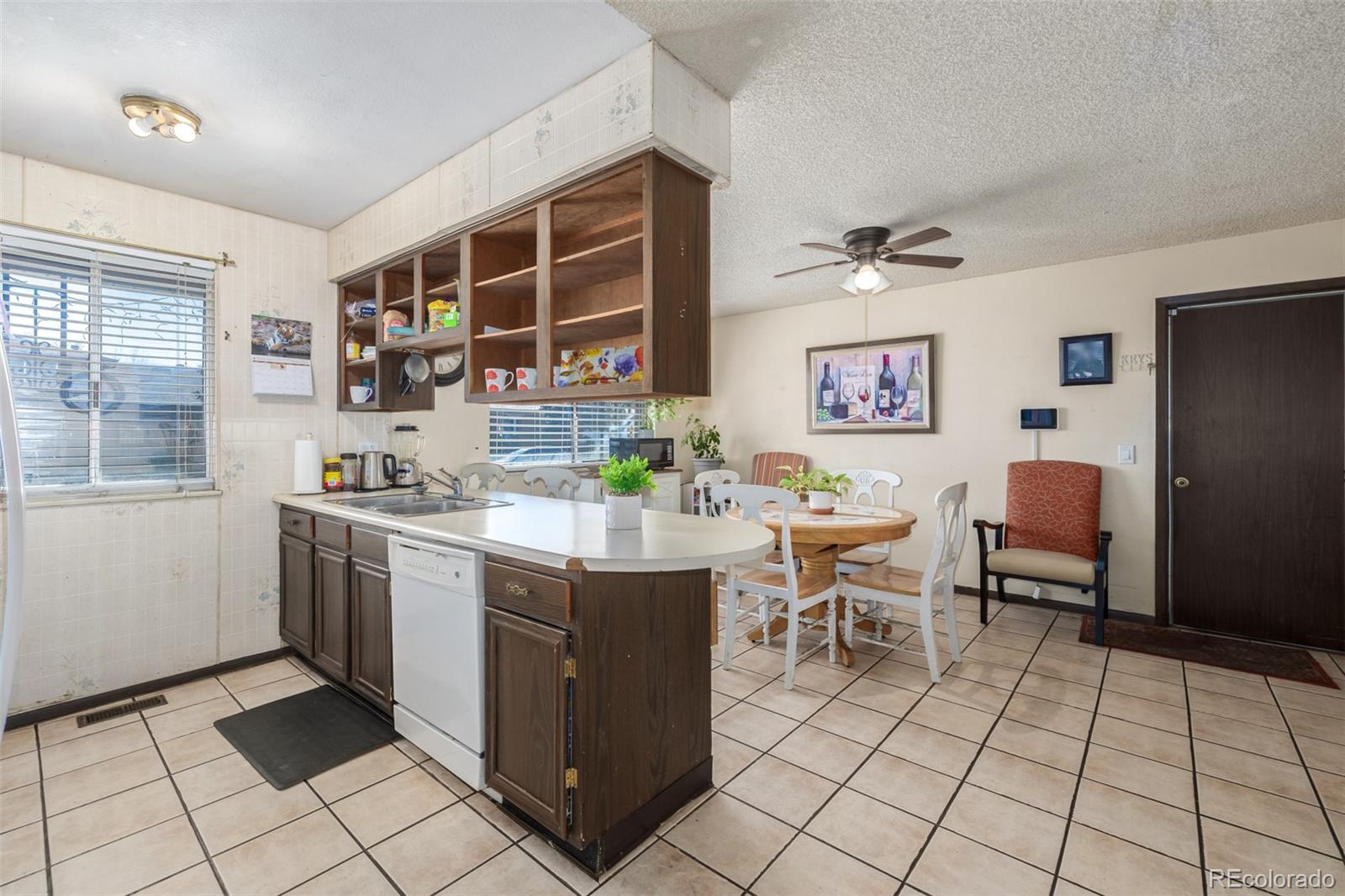 4981 Xanadu Street, Denver, CO 80239, 5 Bedrooms Bedrooms, ,3 BathroomsBathrooms,Residential,For Sale,Xanadu,REC7660166