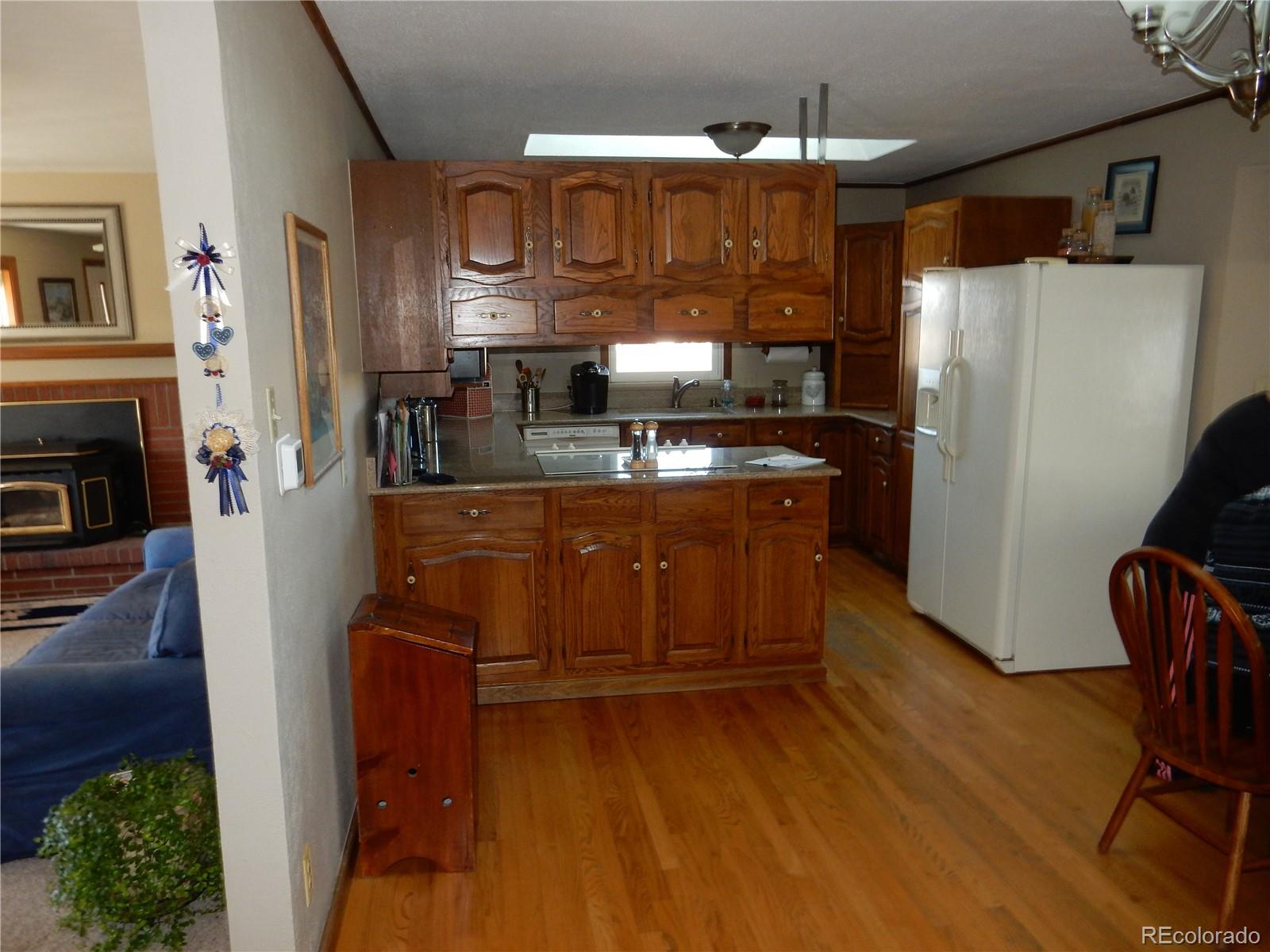 19200 Smith Road, Aurora, CO 80011, 4 Bedrooms Bedrooms, ,3 BathroomsBathrooms,Residential,For Sale,Smith,REC6557742