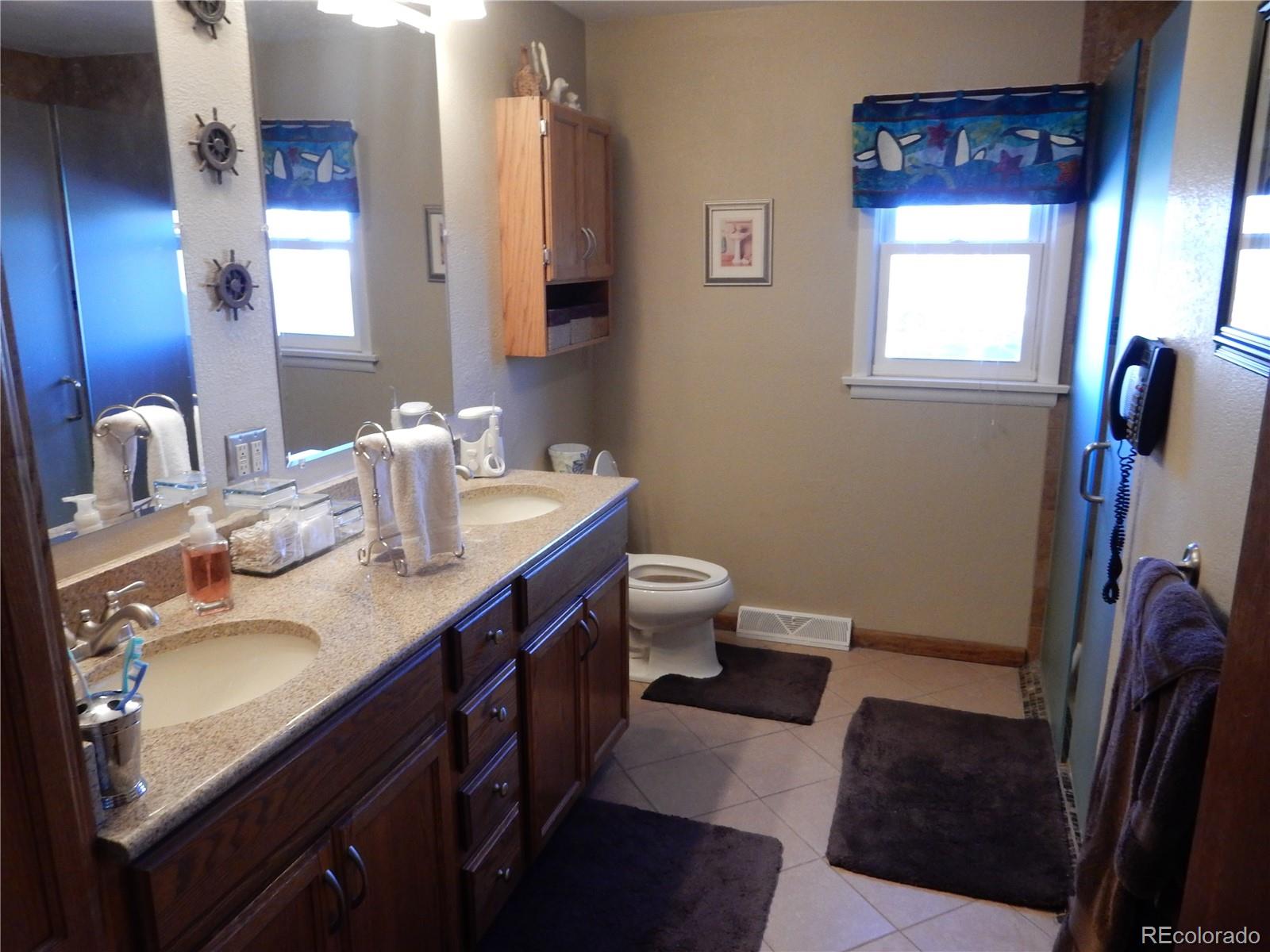 19200 Smith Road, Aurora, CO 80011, 4 Bedrooms Bedrooms, ,3 BathroomsBathrooms,Residential,For Sale,Smith,REC6557742