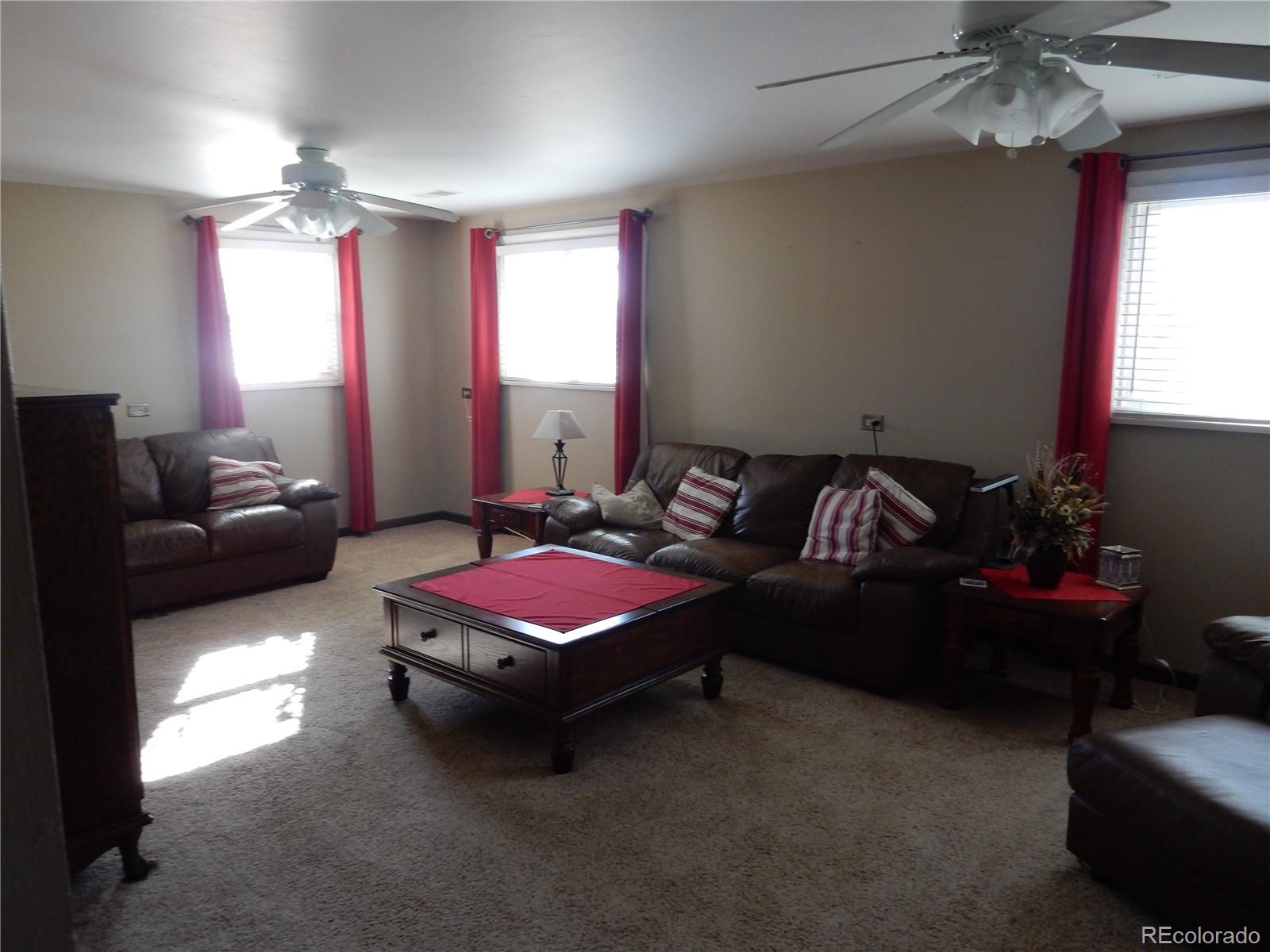 19200 Smith Road, Aurora, CO 80011, 4 Bedrooms Bedrooms, ,3 BathroomsBathrooms,Residential,For Sale,Smith,REC6557742