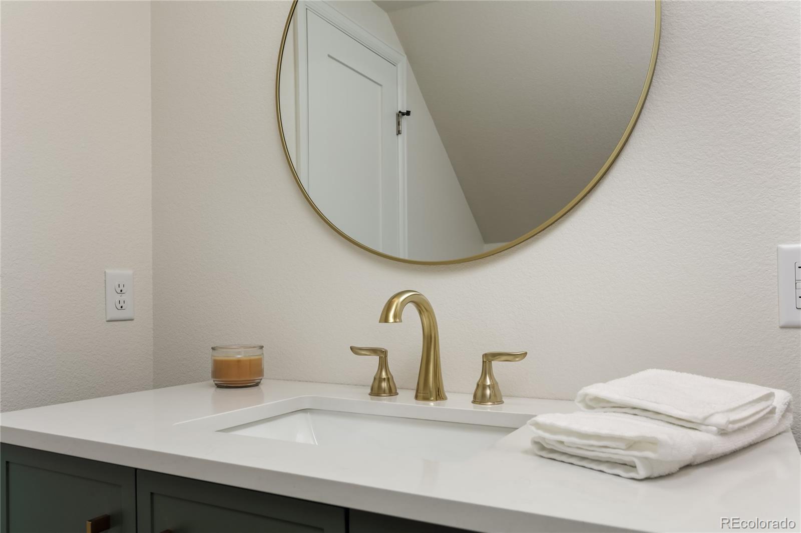 Restricted Address, 3 Bedrooms Bedrooms, ,4 BathroomsBathrooms,Residential,For Sale,Collyer,REC2396717