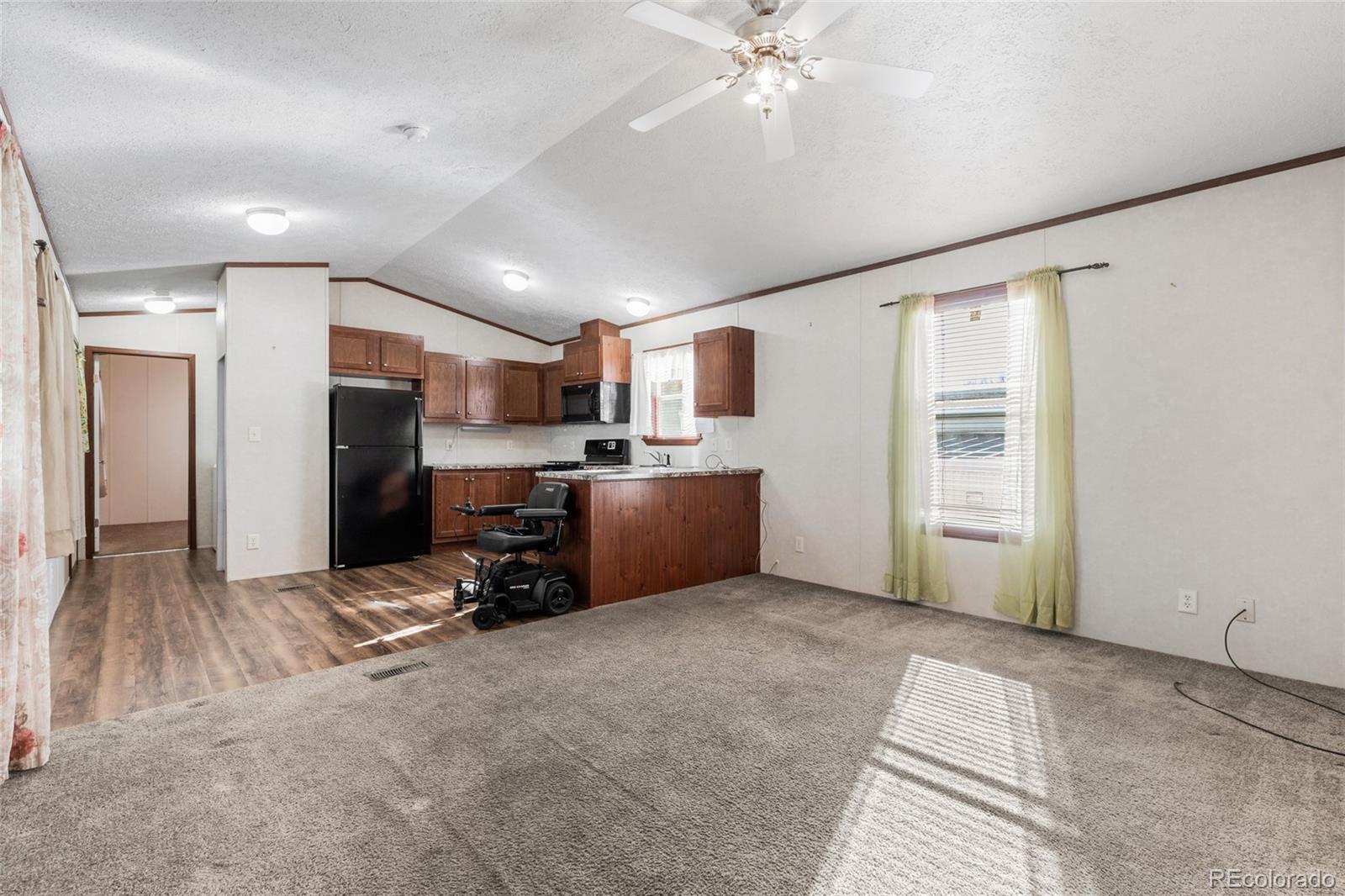 900 Mountain View Avenue, Longmont, CO 80501, 2 Bedrooms Bedrooms, ,2 BathroomsBathrooms,Residential,For Sale,Mountain View,REC3072476