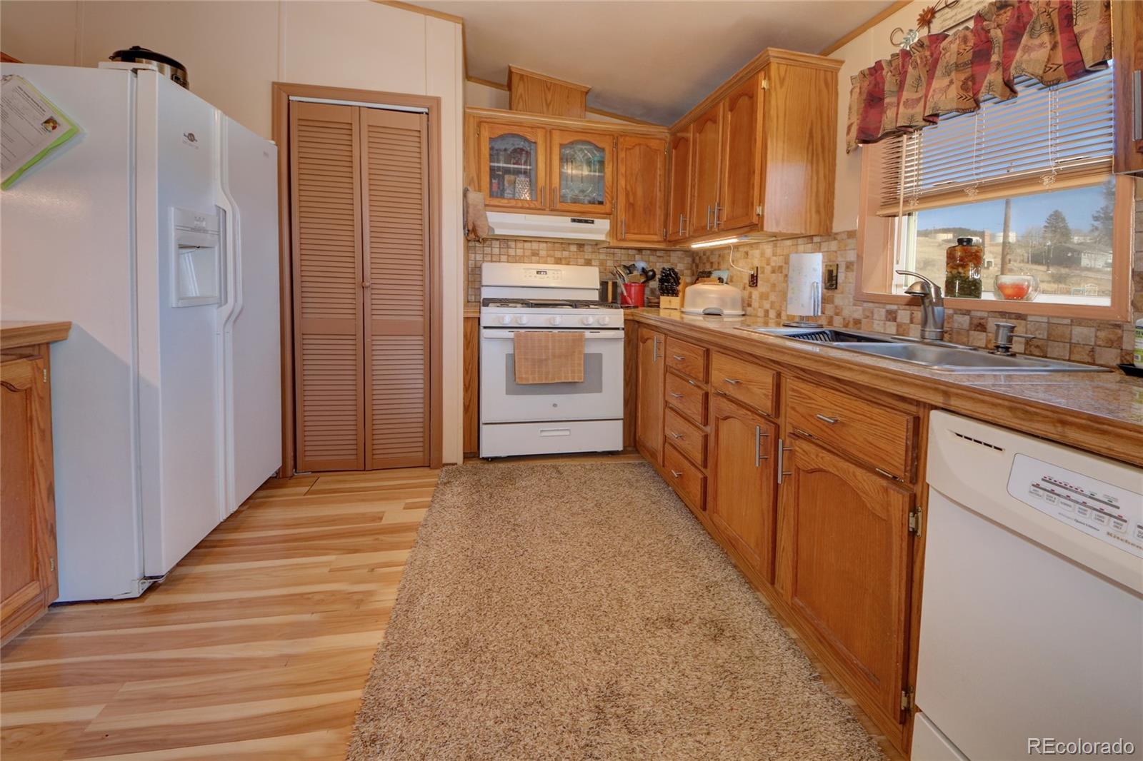 216 Florissant Street, Cripple Creek, CO 80813, 3 Bedrooms Bedrooms, ,2 BathroomsBathrooms,Residential,For Sale,Florissant,REC5870977