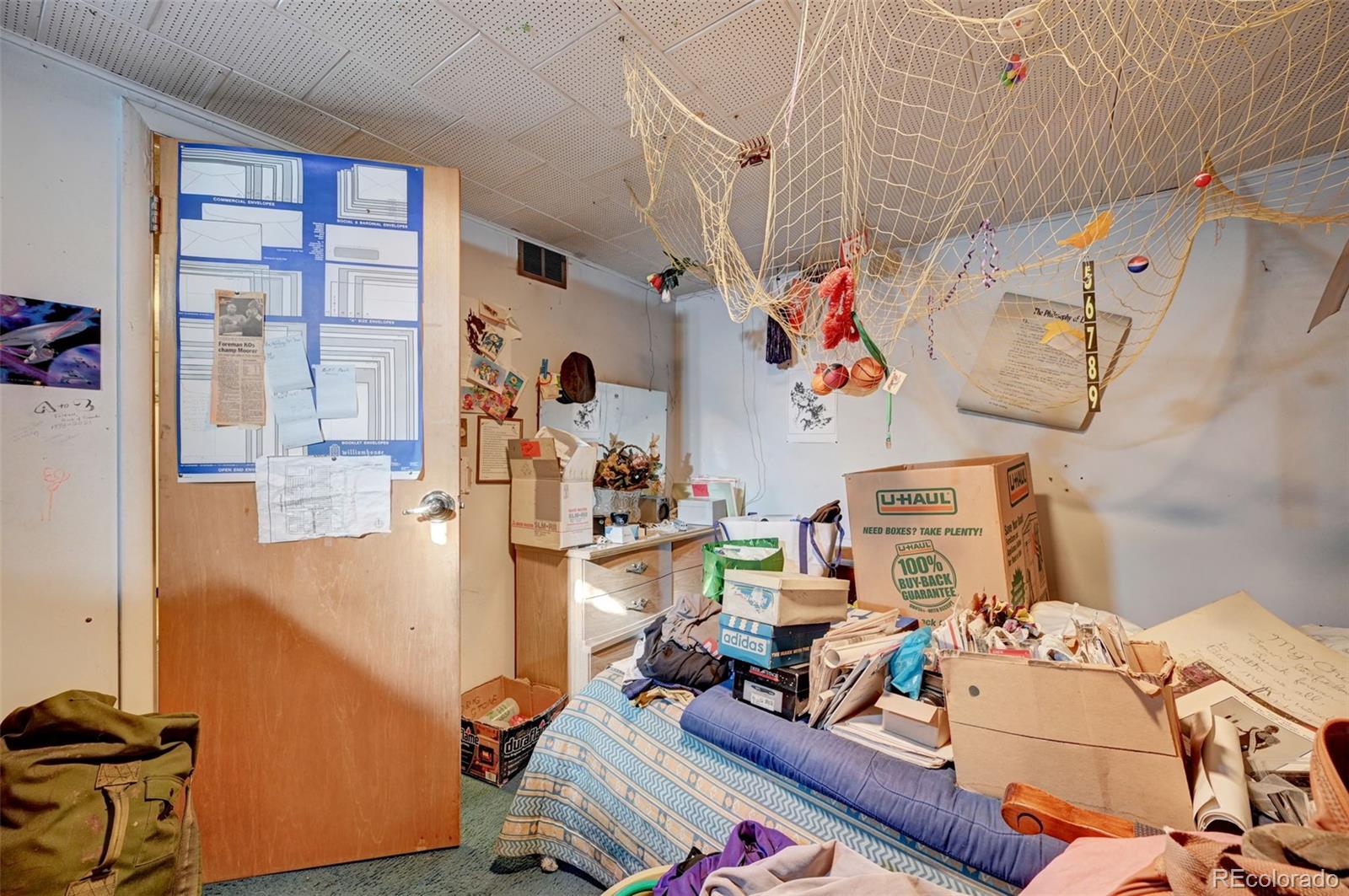 3680 Pontiac Street, Denver, CO 80207, 5 Bedrooms Bedrooms, ,2 BathroomsBathrooms,Residential,For Sale,Pontiac,REC5257596