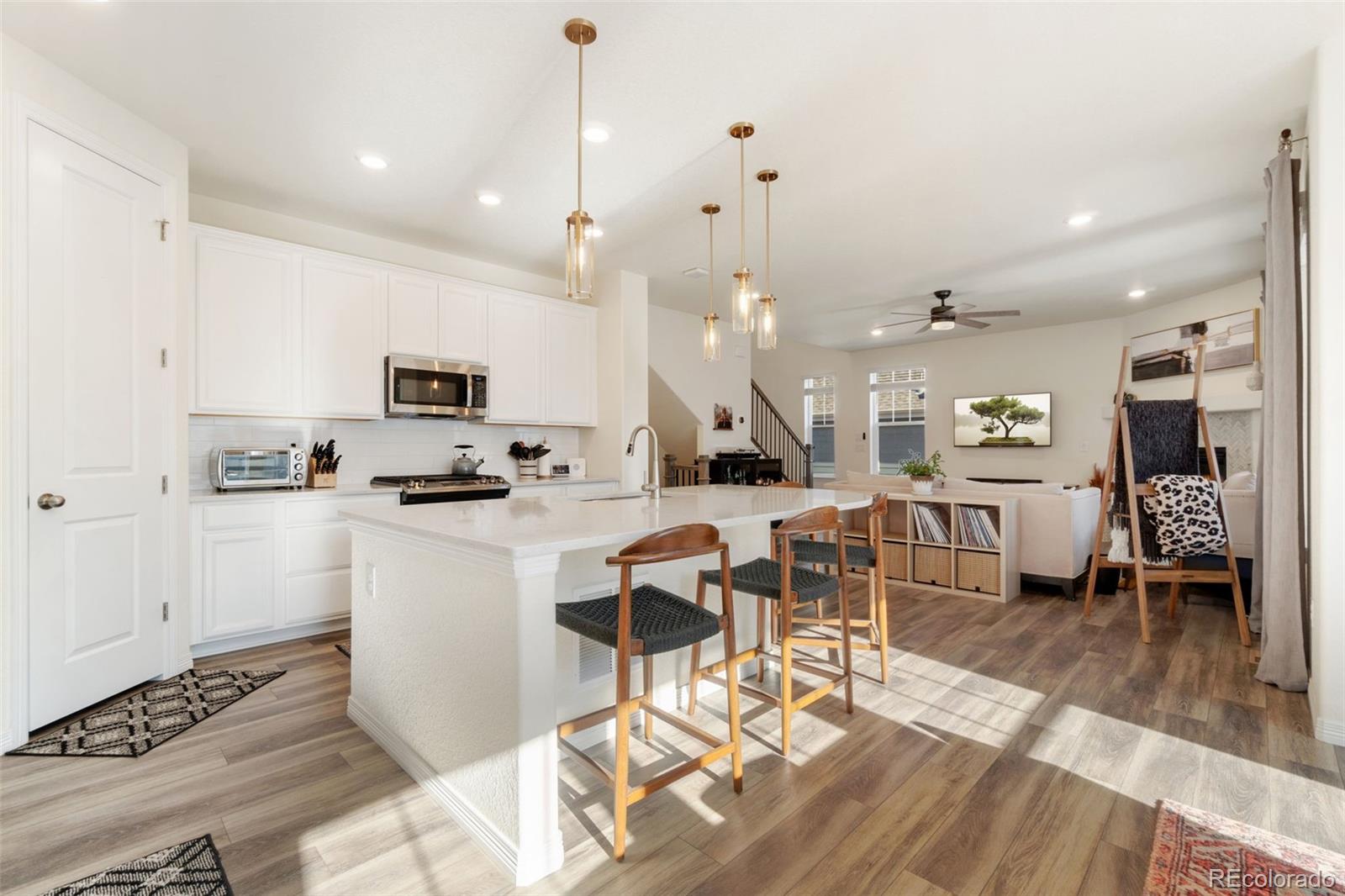 810 Compass Drive, Erie, CO 80516, 5 Bedrooms Bedrooms, ,4 BathroomsBathrooms,Residential,For Sale,Compass,REC1692227