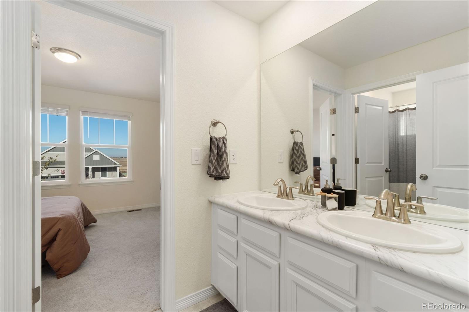 810 Compass Drive, Erie, CO 80516, 5 Bedrooms Bedrooms, ,4 BathroomsBathrooms,Residential,For Sale,Compass,REC1692227