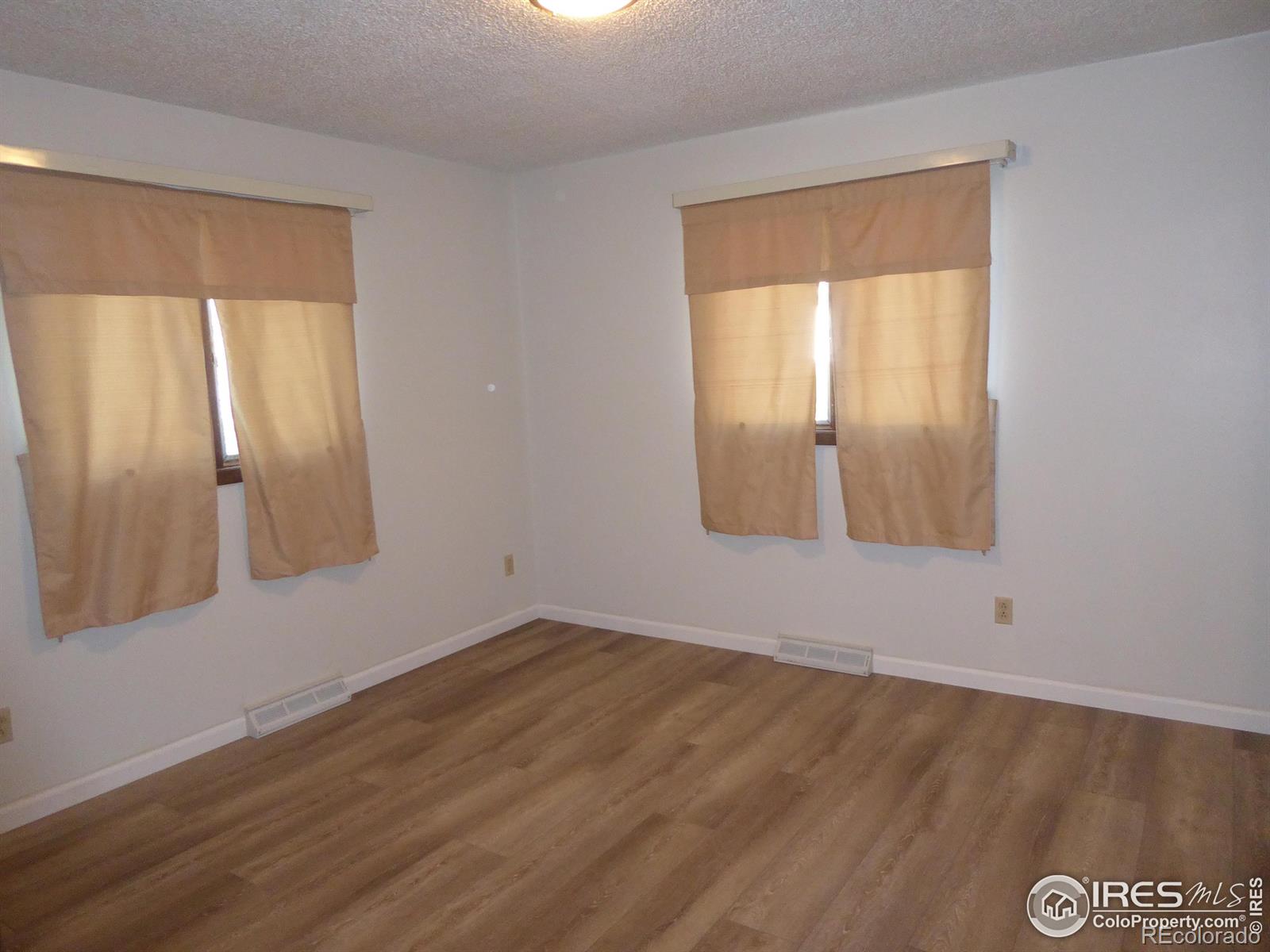 680 Colorado Avenue, Stratton, CO 80836, 3 Bedrooms Bedrooms, ,3 BathroomsBathrooms,Residential,For Sale,Colorado,RECIR1022893