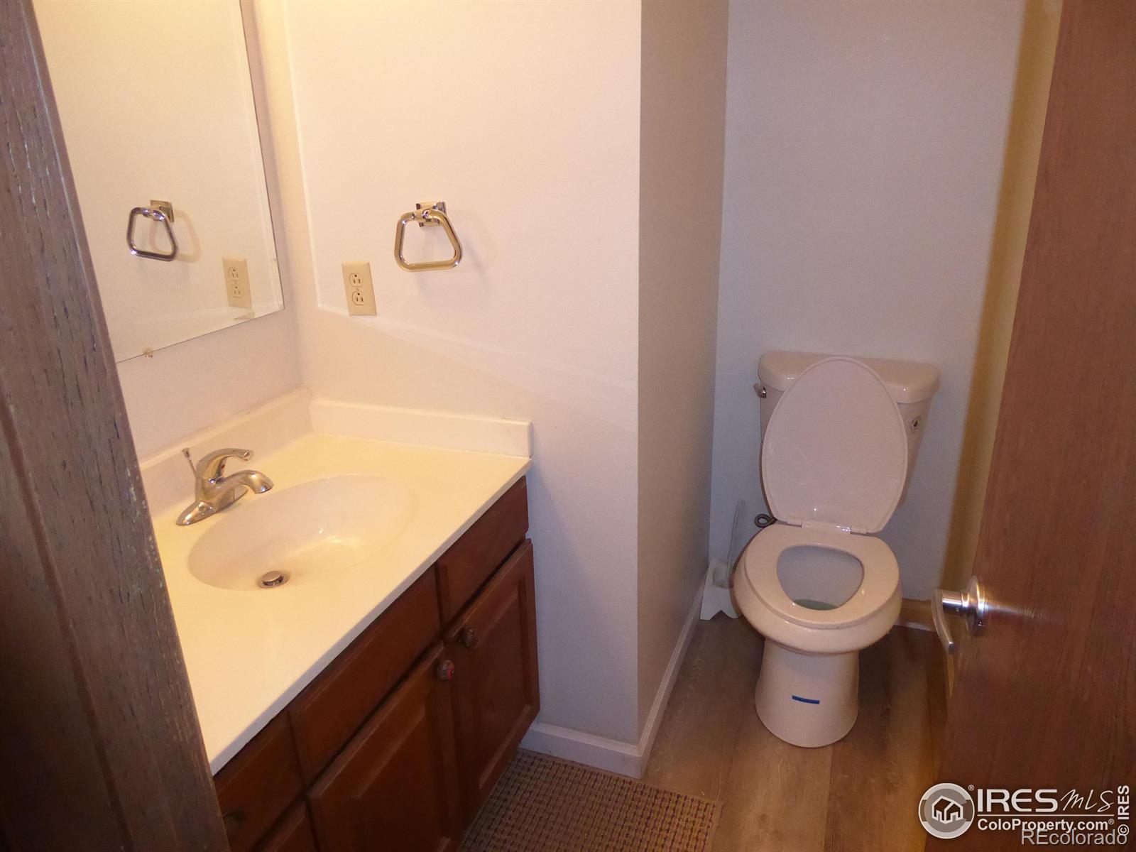 680 Colorado Avenue, Stratton, CO 80836, 3 Bedrooms Bedrooms, ,3 BathroomsBathrooms,Residential,For Sale,Colorado,RECIR1022893