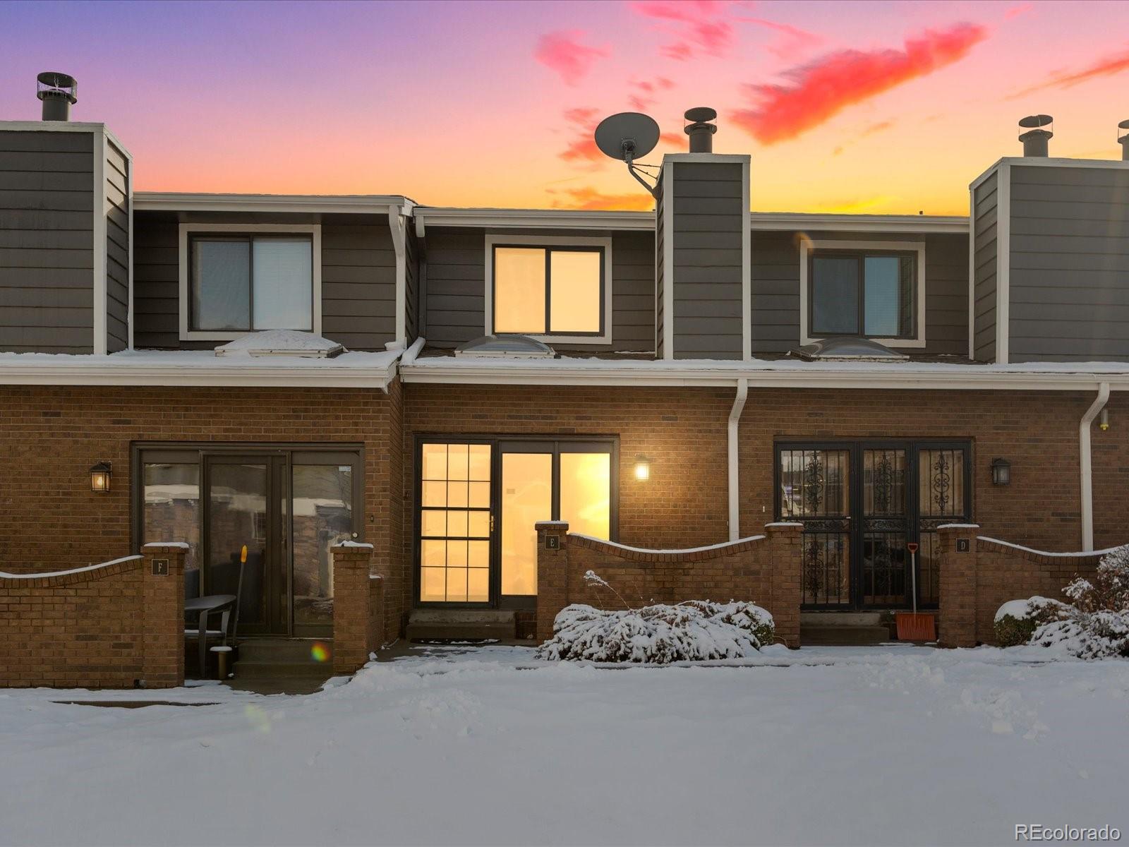 11555 70th Place #E, Arvada, CO 80004, 3 Bedrooms Bedrooms, ,2 BathroomsBathrooms,Residential,For Sale,70th,REC2341142