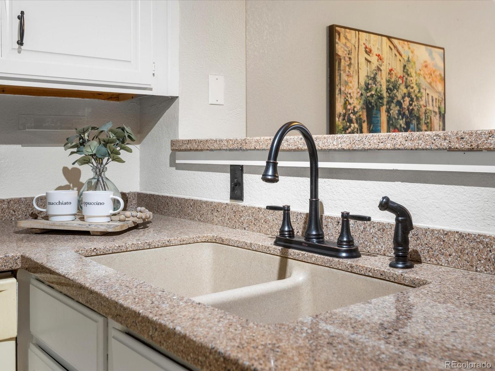 11555 70th Place #E, Arvada, CO 80004, 3 Bedrooms Bedrooms, ,2 BathroomsBathrooms,Residential,For Sale,70th,REC2341142