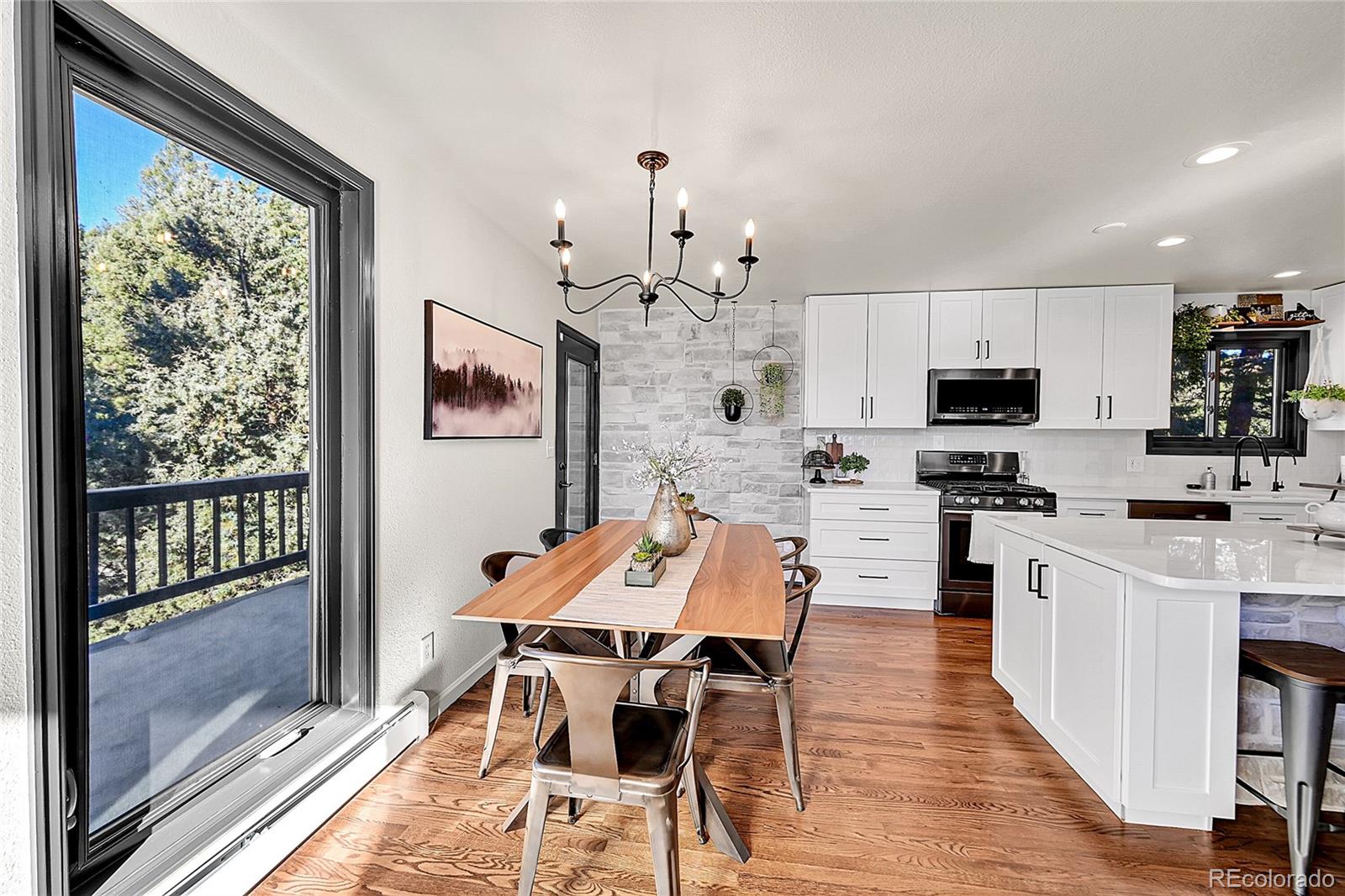 8959 Hillview Road, Morrison, CO 80465, 5 Bedrooms Bedrooms, ,3 BathroomsBathrooms,Residential,For Sale,Hillview,REC4810325