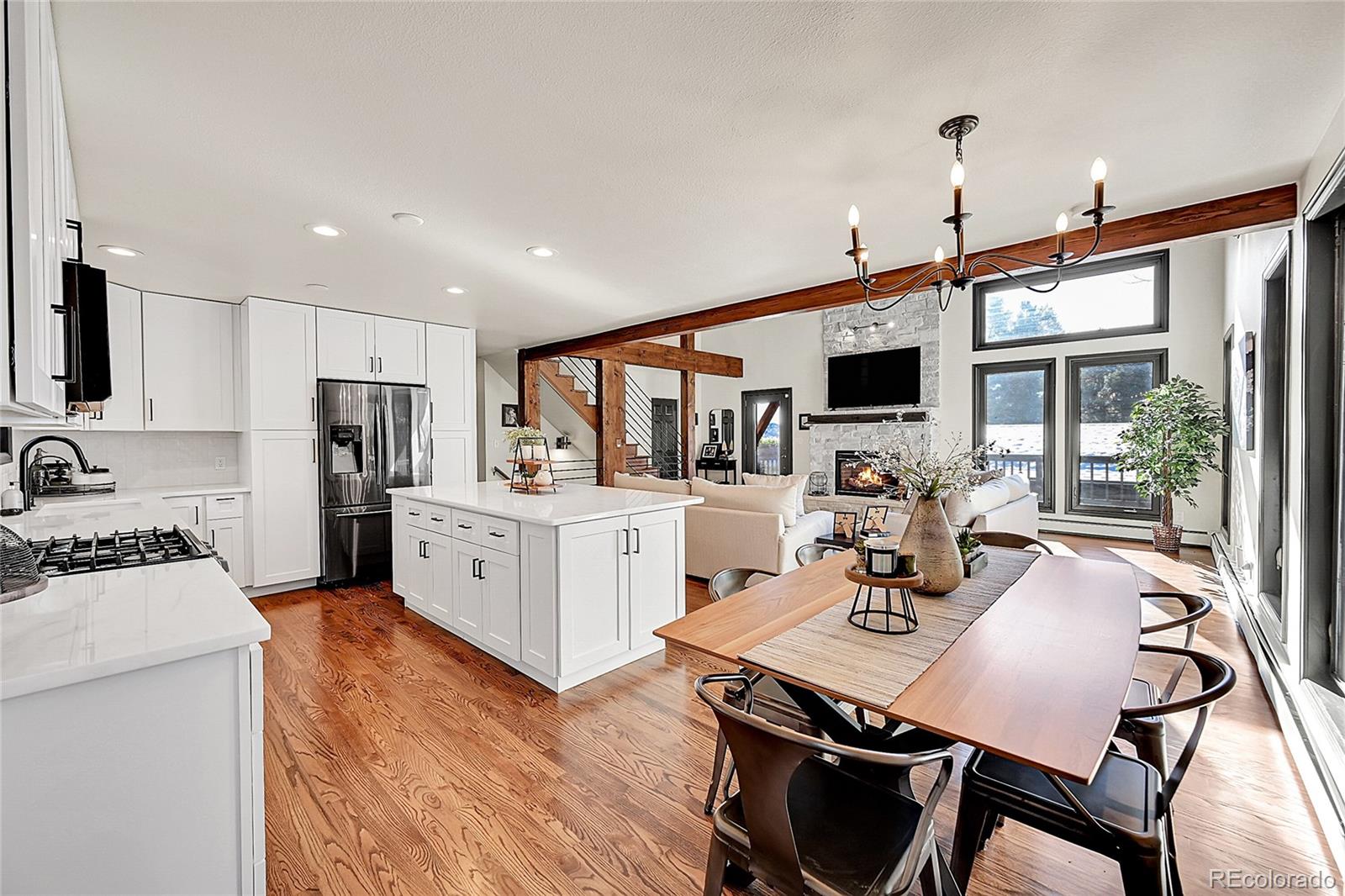 8959 Hillview Road, Morrison, CO 80465, 5 Bedrooms Bedrooms, ,3 BathroomsBathrooms,Residential,For Sale,Hillview,REC4810325