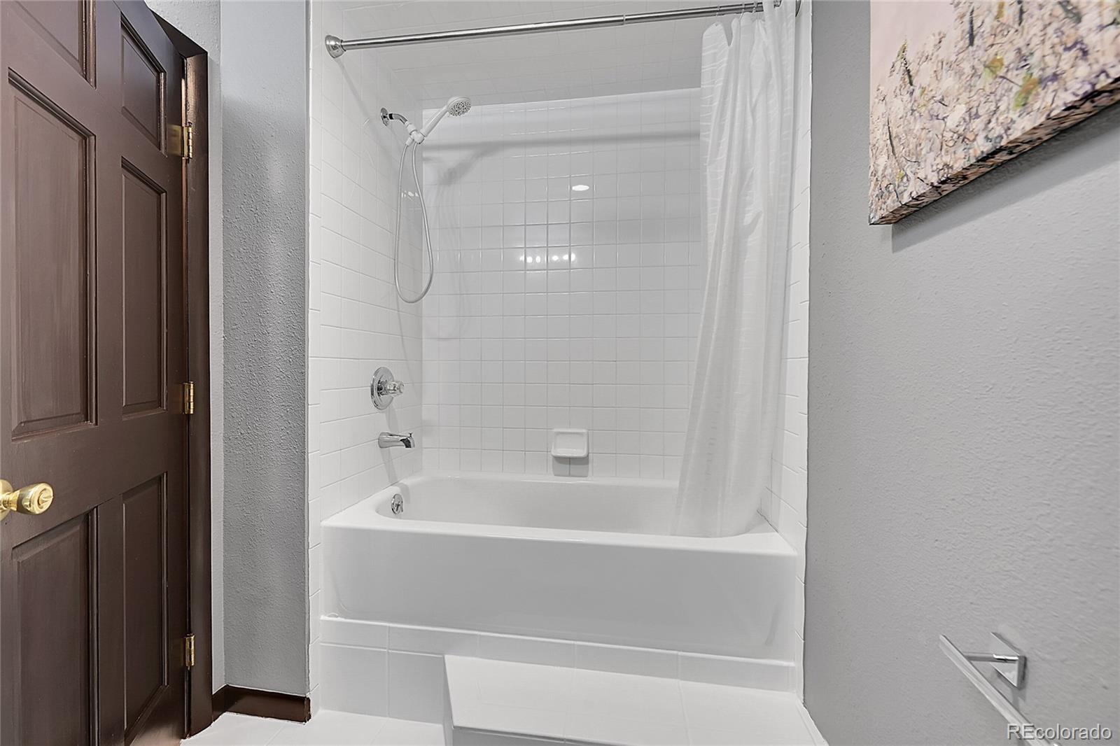 8959 Hillview Road, Morrison, CO 80465, 5 Bedrooms Bedrooms, ,3 BathroomsBathrooms,Residential,For Sale,Hillview,REC4810325