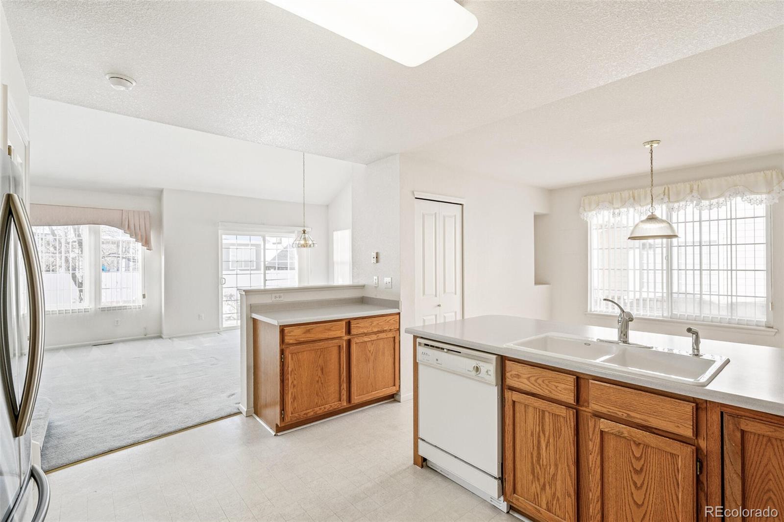 9691 Independence Drive, Westminster, CO 80021, 3 Bedrooms Bedrooms, ,3 BathroomsBathrooms,Residential,For Sale,Independence,REC4926643