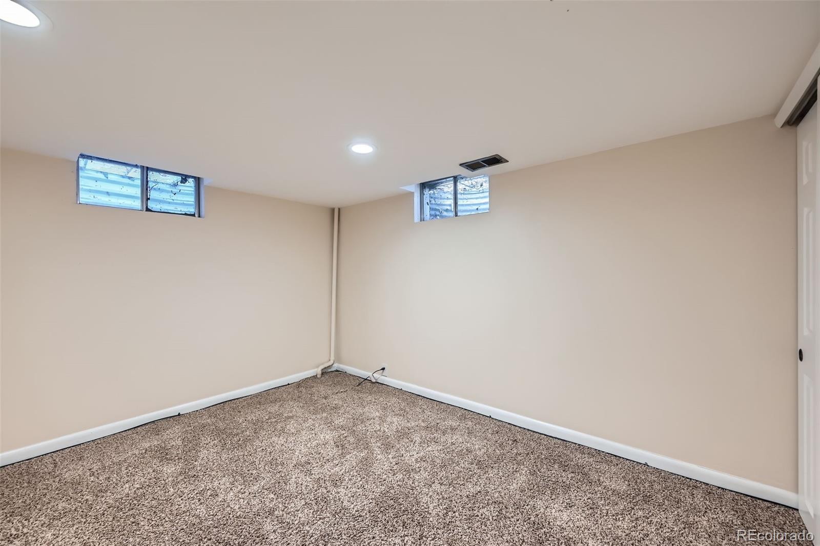 11191 Harvard Drive, Aurora, CO 80014, 5 Bedrooms Bedrooms, ,4 BathroomsBathrooms,Residential,For Sale,Harvard,REC5698716