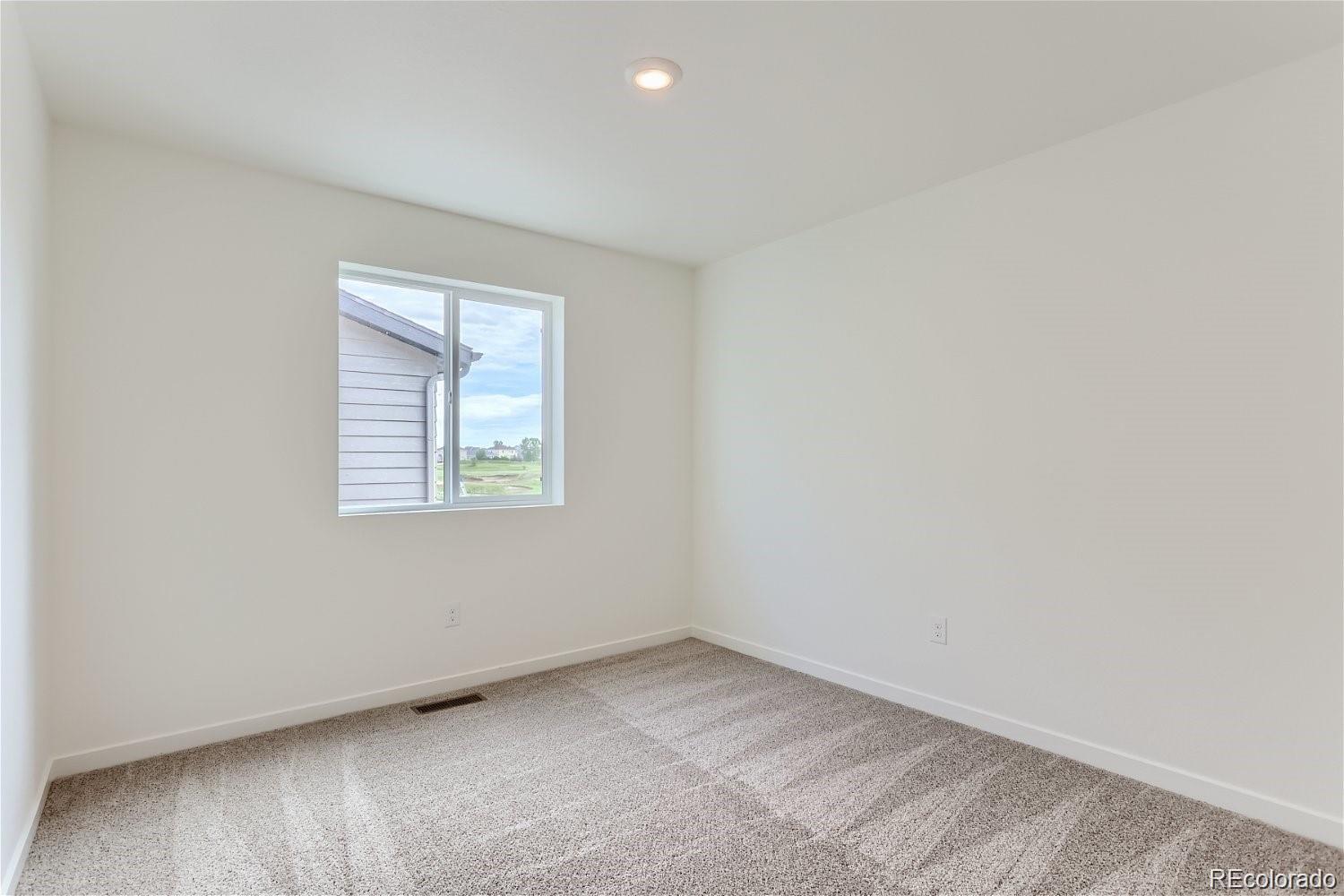 1284-1286 Algonquian Street, Aurora, CO 80016, 6 Bedrooms Bedrooms, ,6 BathroomsBathrooms,Income,For Sale,Algonquian,REC4870358