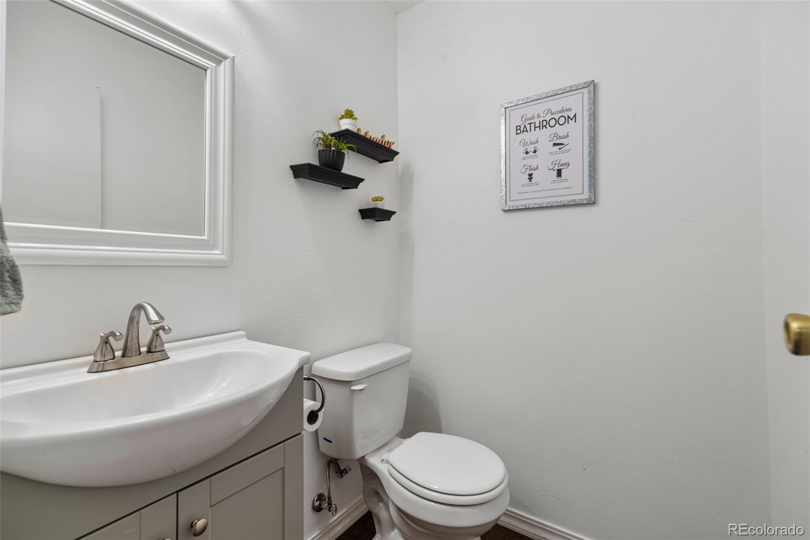3557 Stagestop Road, Jefferson, CO 80456, 3 Bedrooms Bedrooms, ,2 BathroomsBathrooms,Residential,For Sale,Stagestop,REC7938426